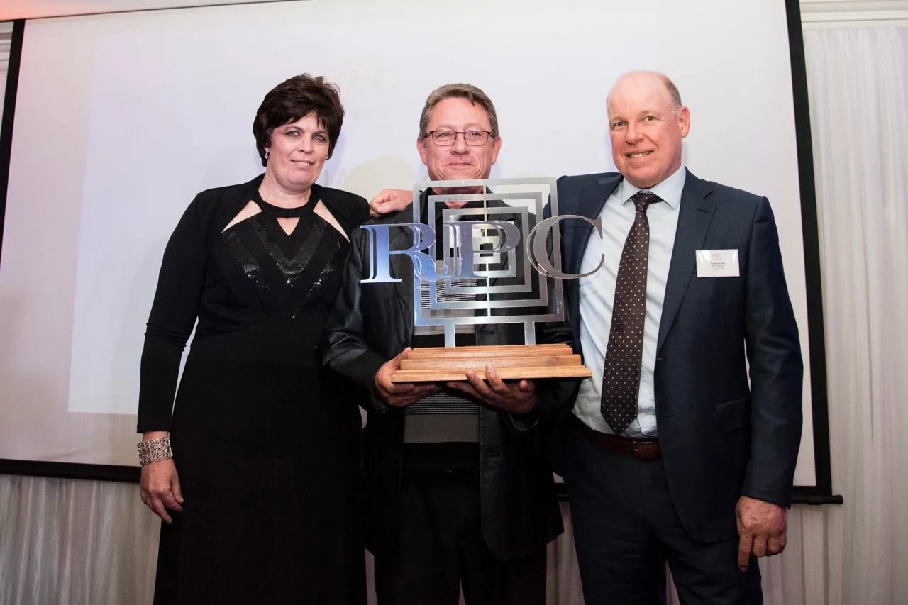 In addition, RPC Astrapak Marcom were also awarded the QUALITY: SHEQ Manager of the Year award, which went to Gert van der Berg, flanked by Helmien Raath (Group SHEQ Manager, left) and Robin Moore (Group CEO, right).