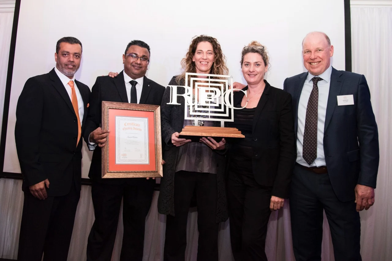 The INNOVATION: Outstanding Collaboration between Site and Supplier award went to SmartMatta, from left: Nawaaz Kalick (Procurement and Supply Executive), Rakash Suknunun, Marilize Worst and Michelle Kemp (all SmartMatta) and Robin Moore (Group CEO).