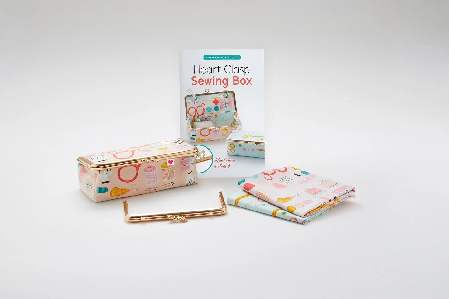 NEW!
We are thrilled to share a new twist on one of our favorite kits!
A sewing box with heart 💕
The Heart Clasp Sewing Box is a small, satisfying make &mdash; practical, charming, and perfect for your sewing table.
We also have a limited Valentine&