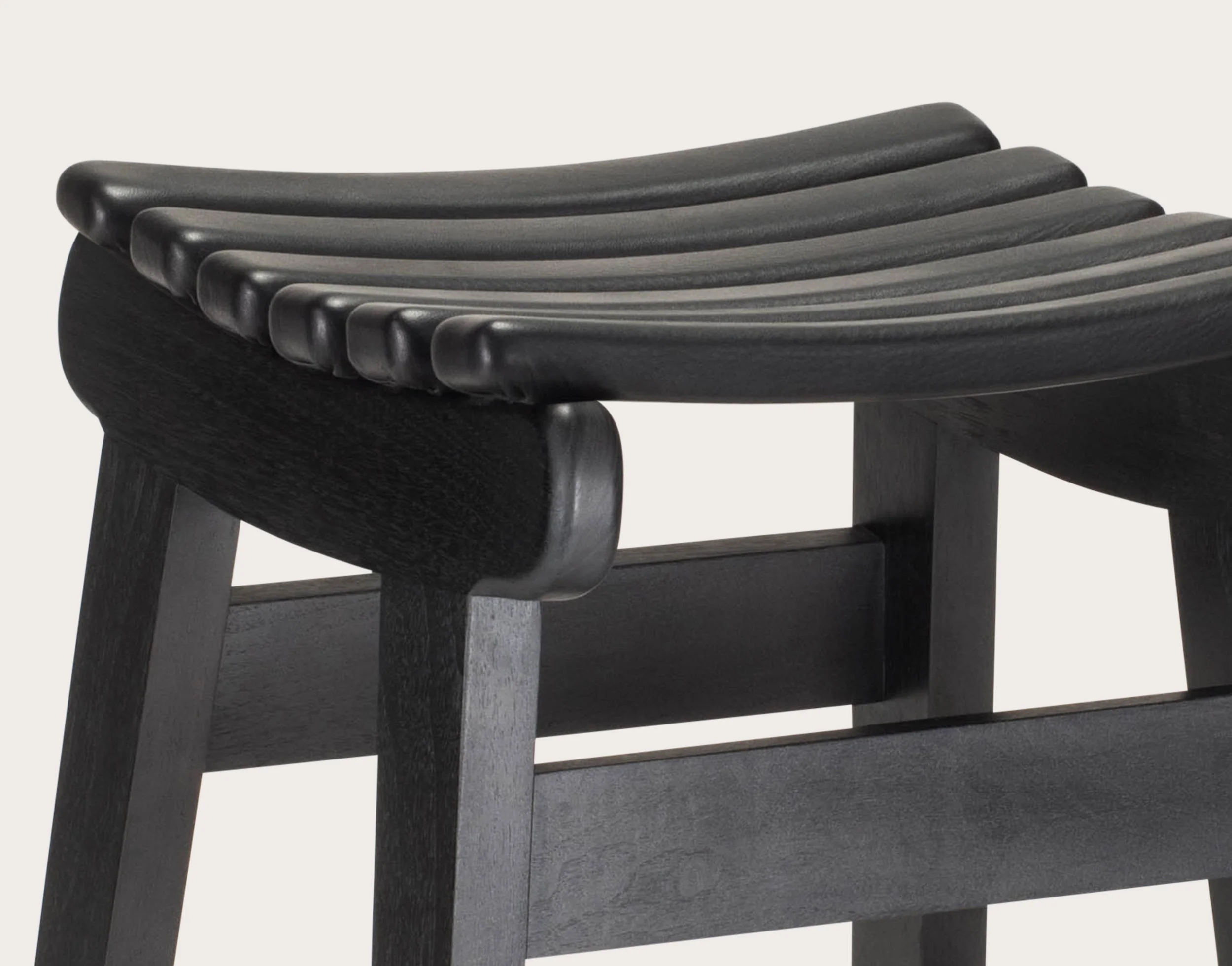 Luteca_MvB_San Miguelito-Counter-Stool_Black Oil Walnut-Black-Leather_D-W.jpg