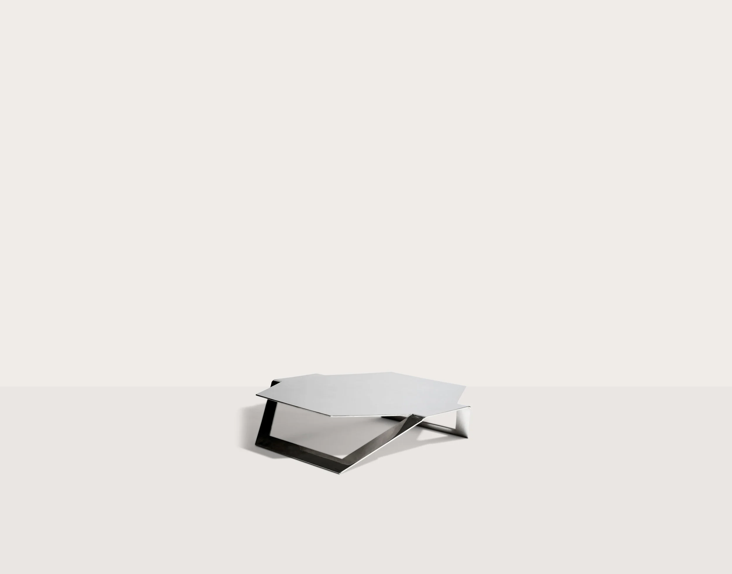 Luteca_PRV_Hexagonal-Coffee-Table_Chrome_F-W.jpg