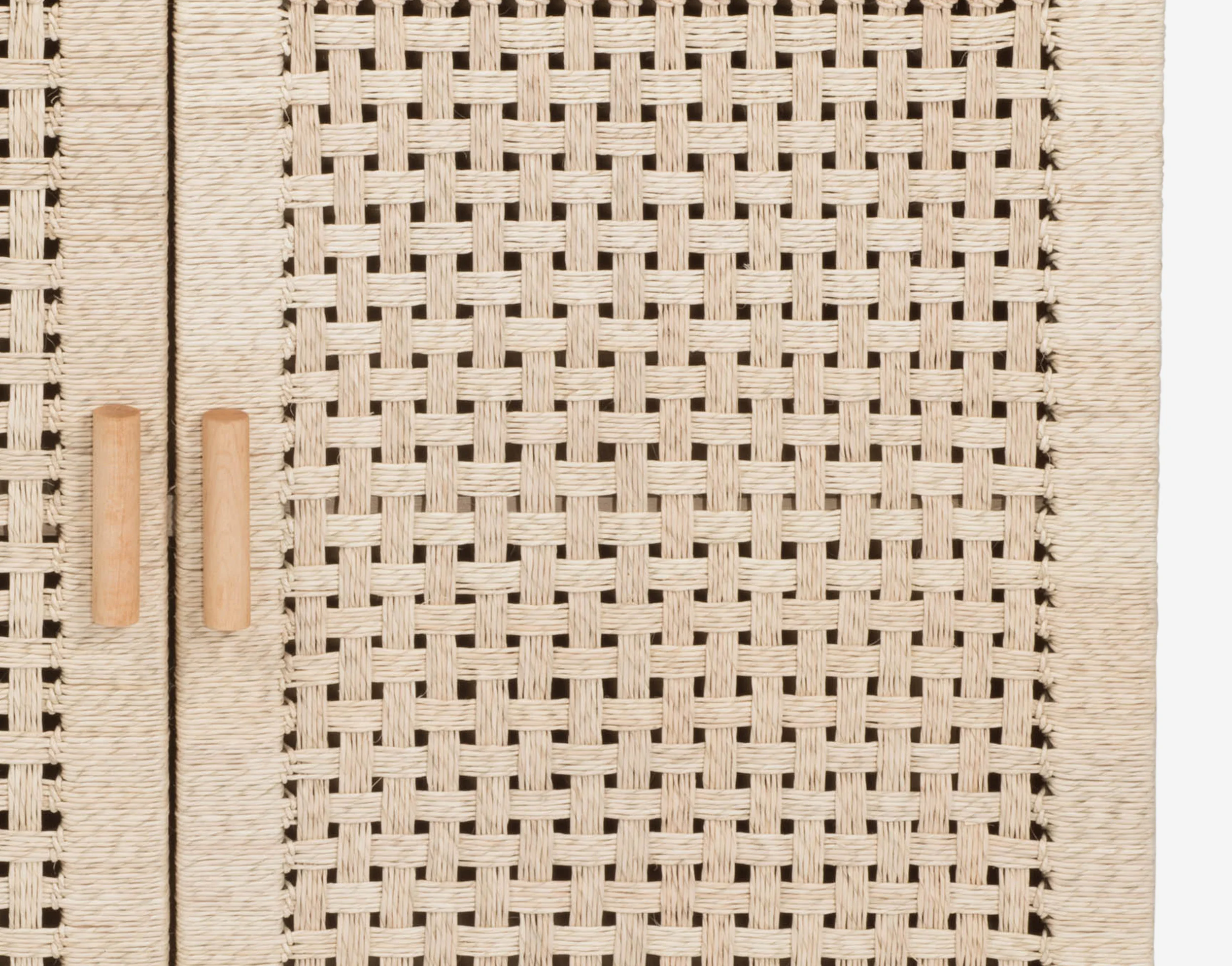 Luteca_MvB_Woven-Credenza_Ash-Wood-Palm_D2-W.jpg