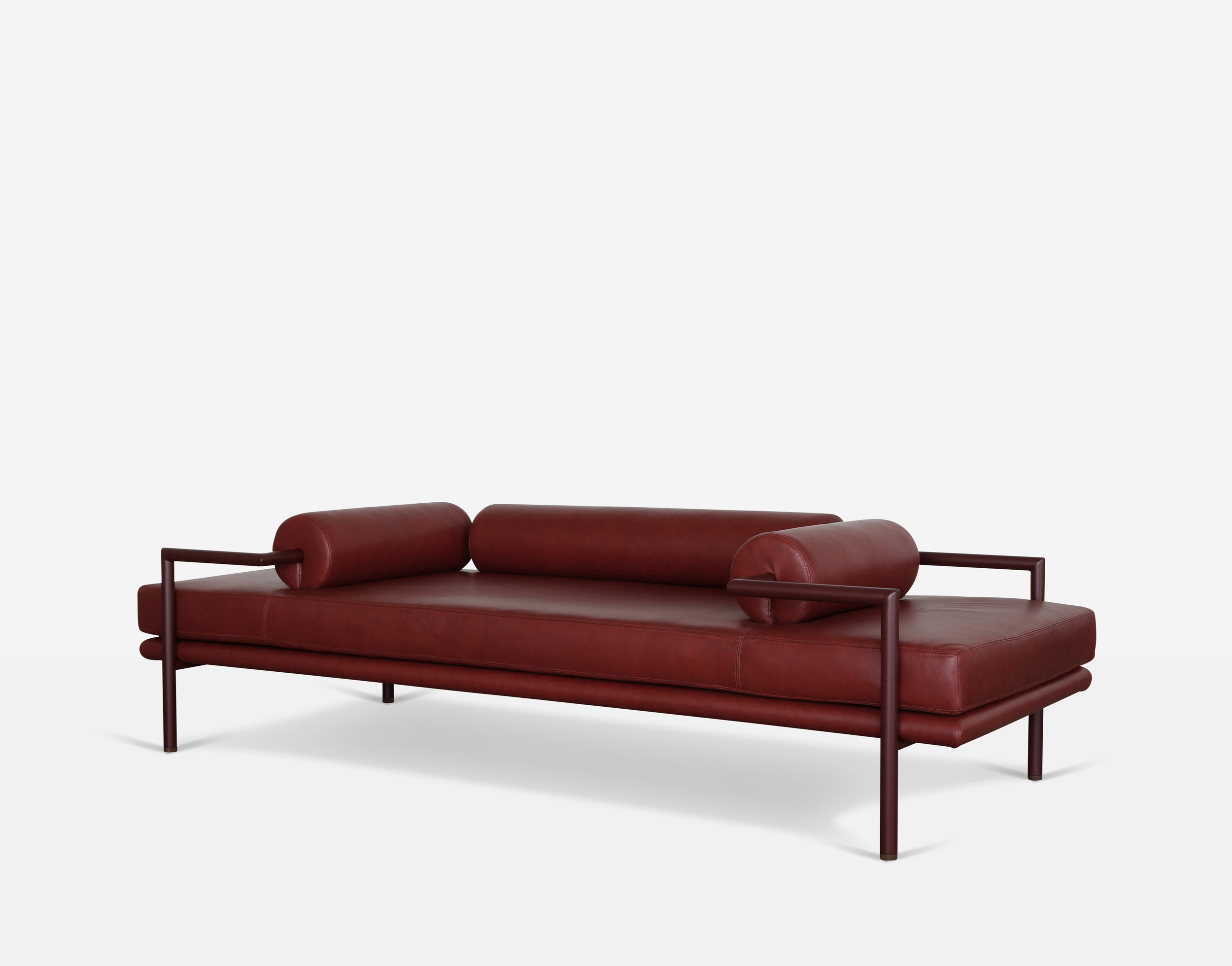 Luteca_JI_Dorcia-Daybed_Red Leather_FP-W.jpg