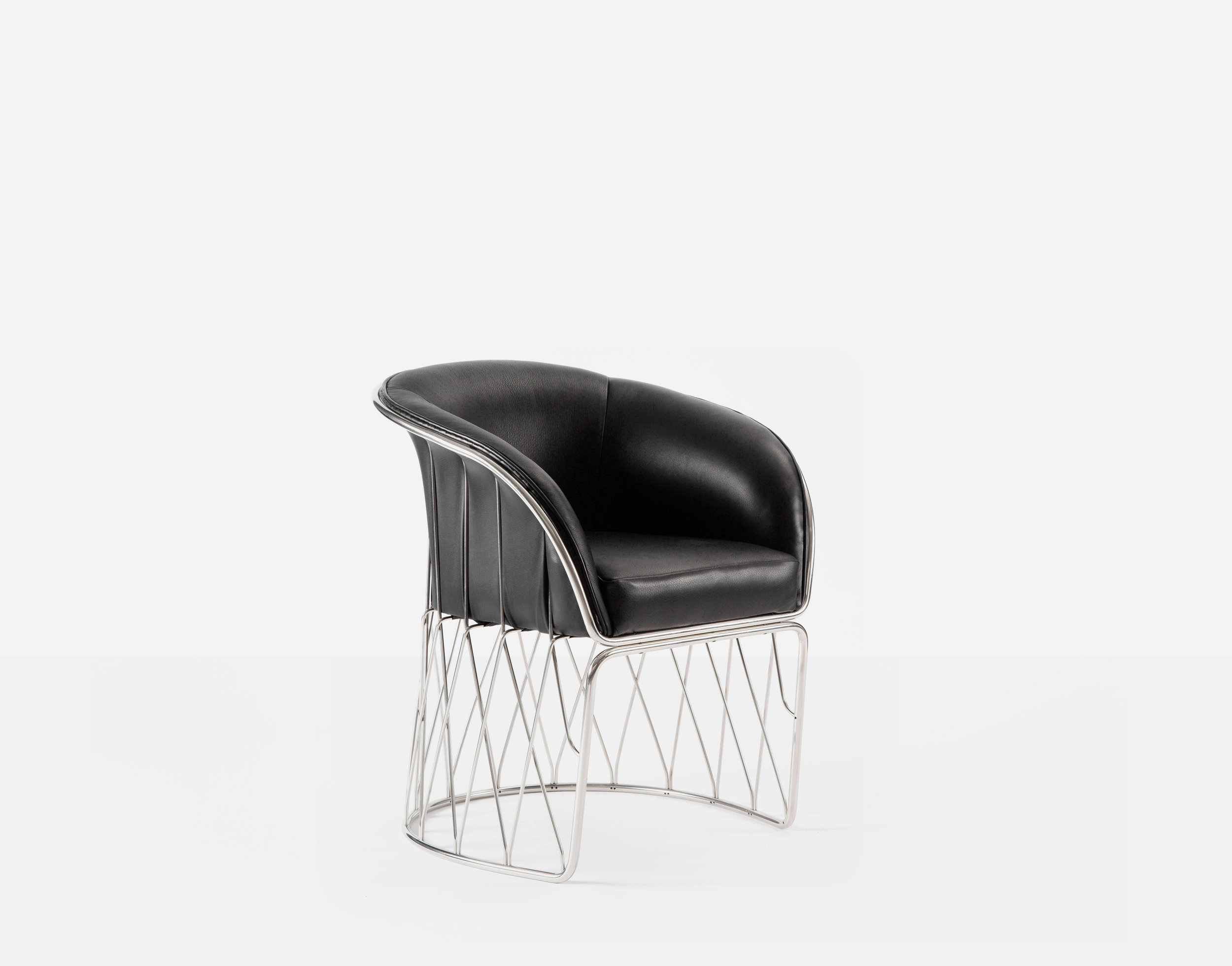 Luteca_PRV_Equipal-Chair_Black-Leather-Chrome_FP-W.jpg