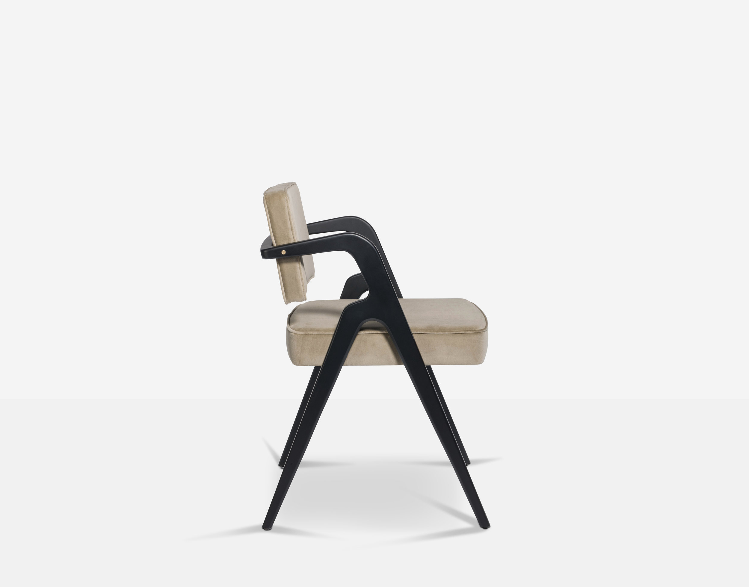 Luteca_Eugenio-Dining-Chair_Black-Khaki-Velvet_S-W.jpg