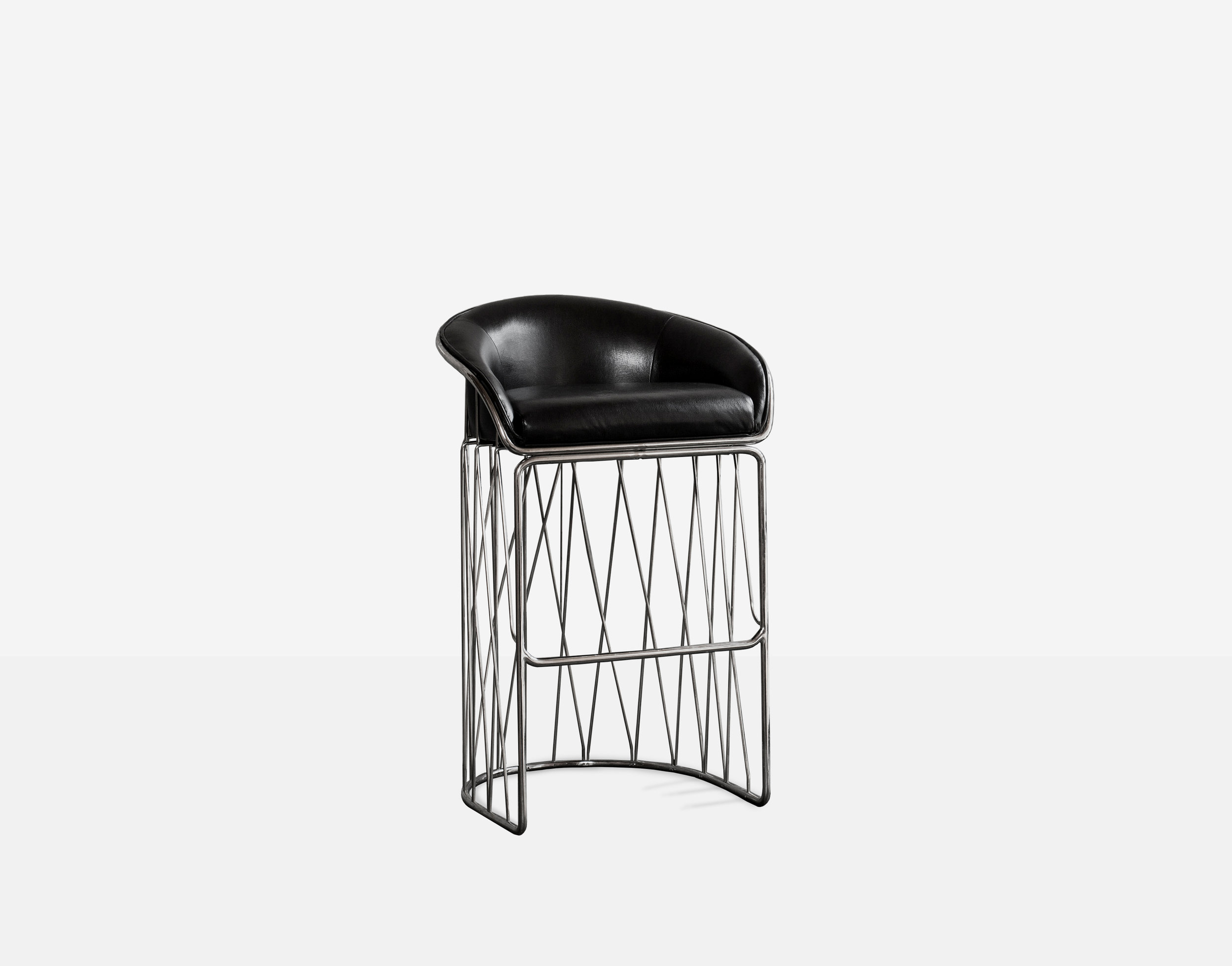 Luteca_PRV_Equipal-Stool_Black-Leather-Chrome-Steel_FP-W.jpg