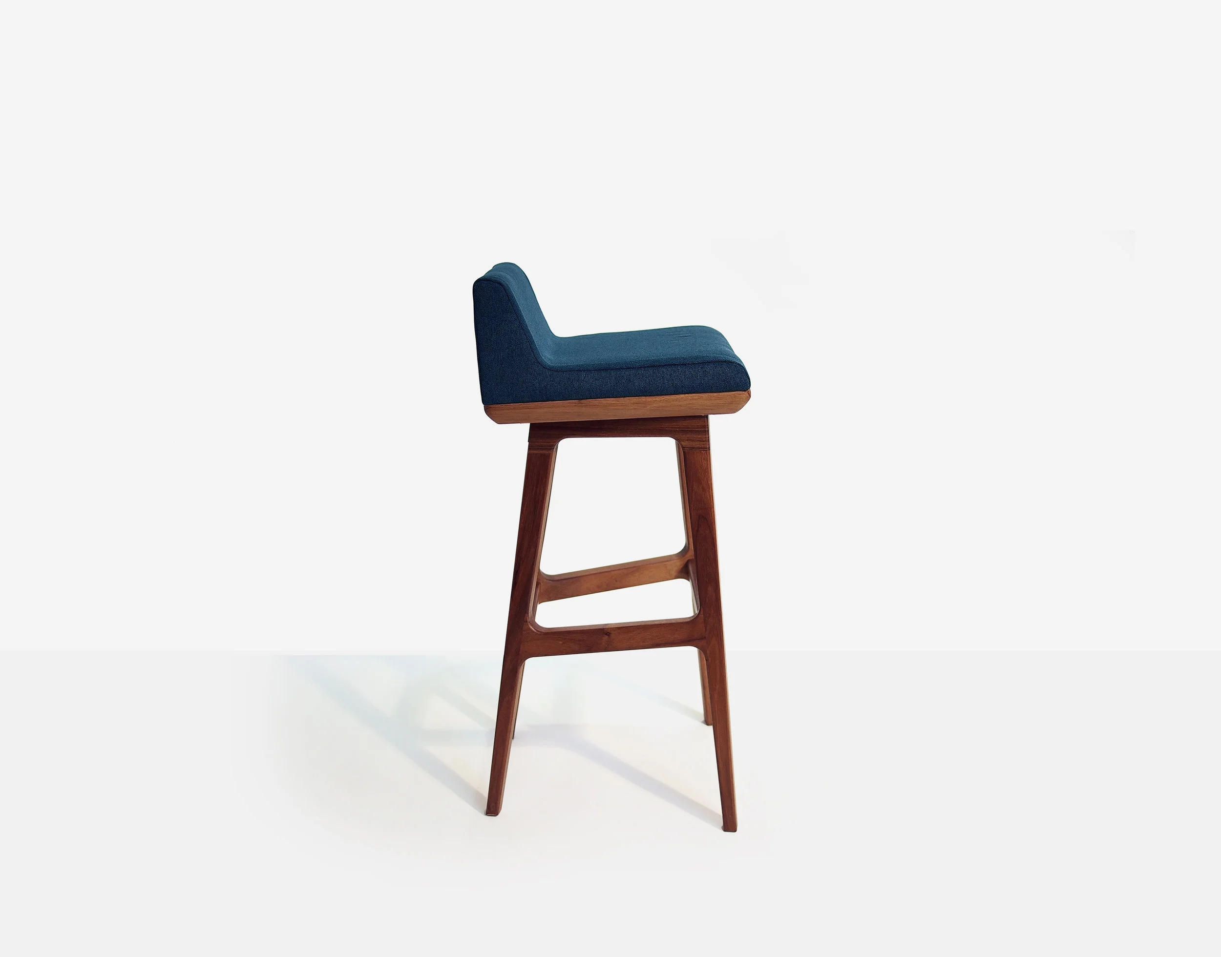 Luteca_PR_Limantour-Bar-Stool_Huanacaste-Blue-Fabric_S-W.jpg