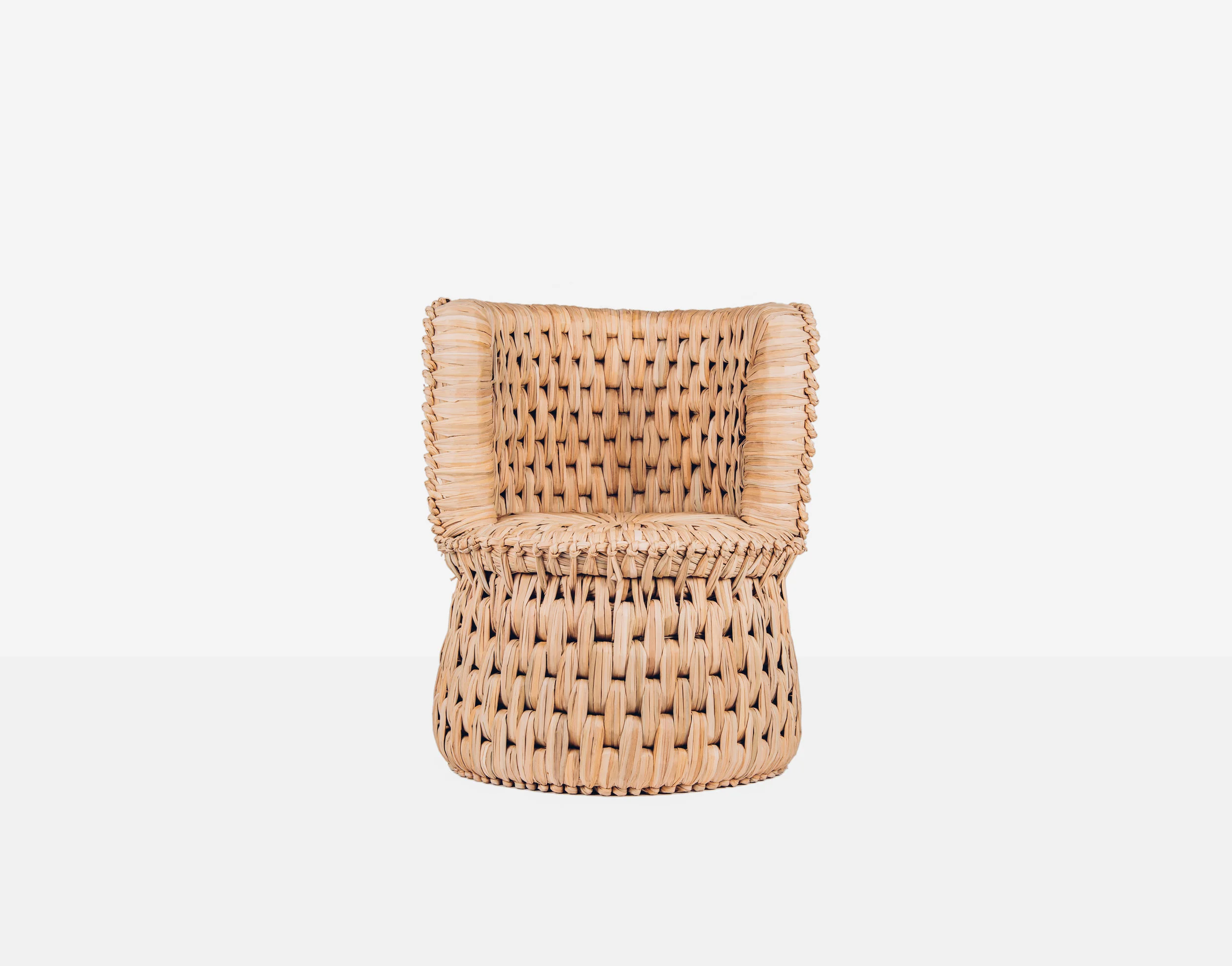 Luteca_Txture_Txt03-Chair_Tule_F-W.jpg