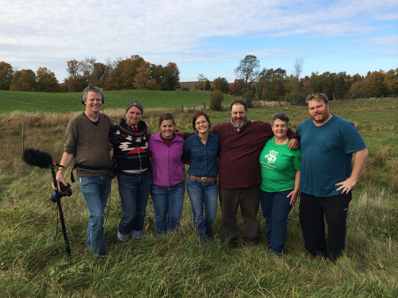 Left to right: Director Doug Pray, Farms Not Factories’ Mary Dougherty, The O’Dovero family: Faye, Angelena, Don and Wendy, and Cinematographer Edwin Stevens. At the O’Dovero farm in Mellen, Wisconsin.