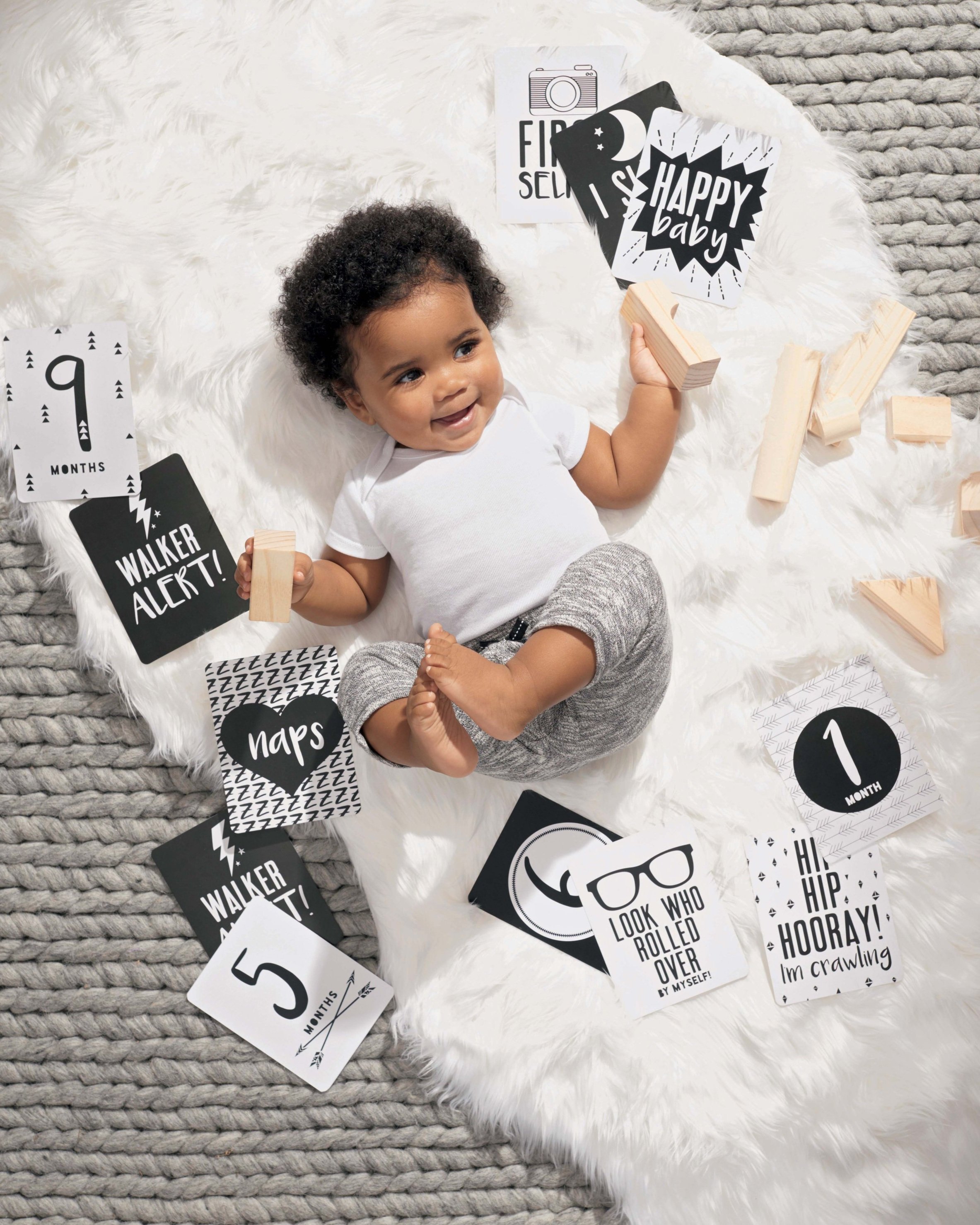 C-000446-01-002_030-02-9160_BabyMilestoneCards.jpg