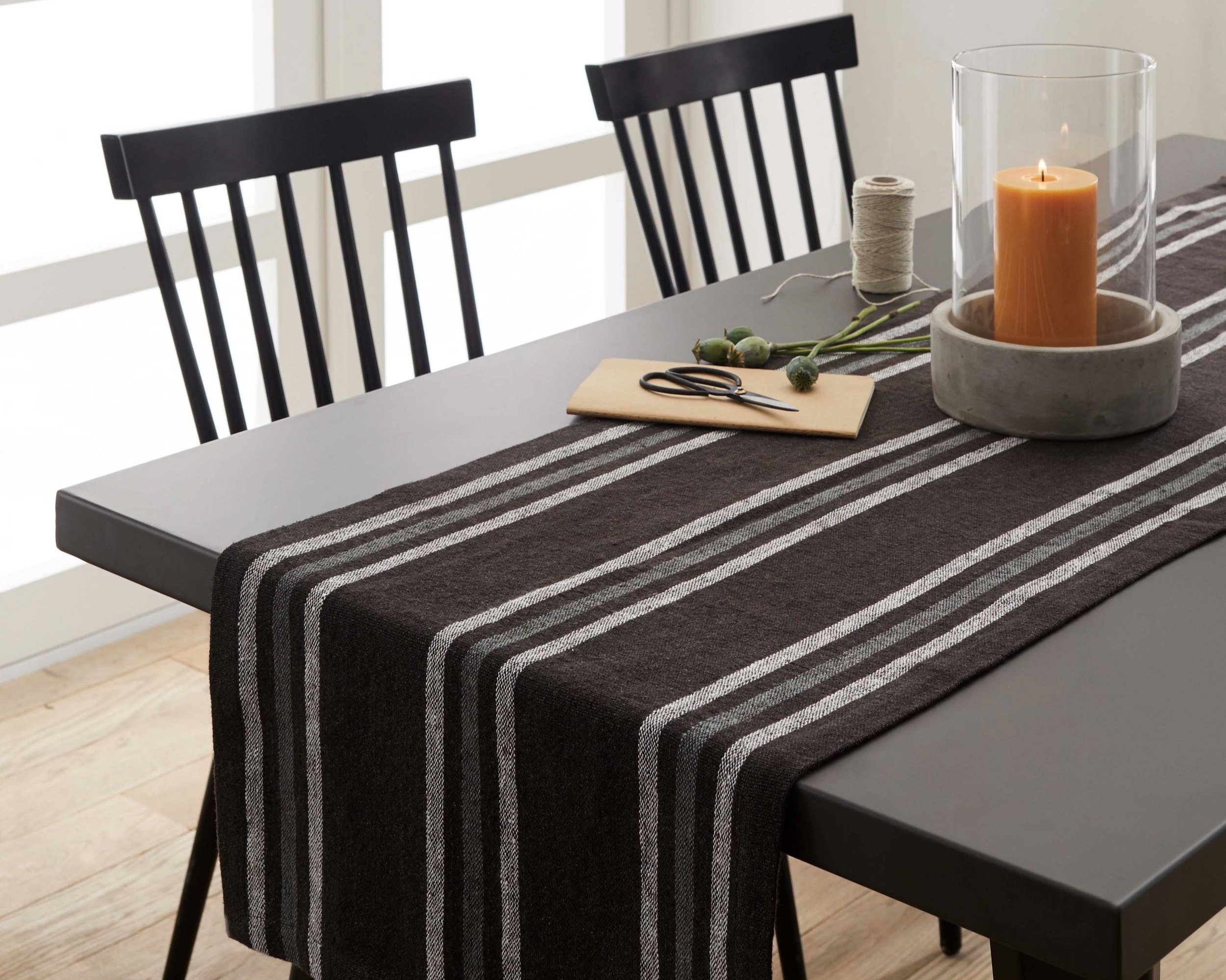 C-000692-01-086_065-01-1390_Linen+Table+Runner+Black+with+White+Stripes_FPO.jpg