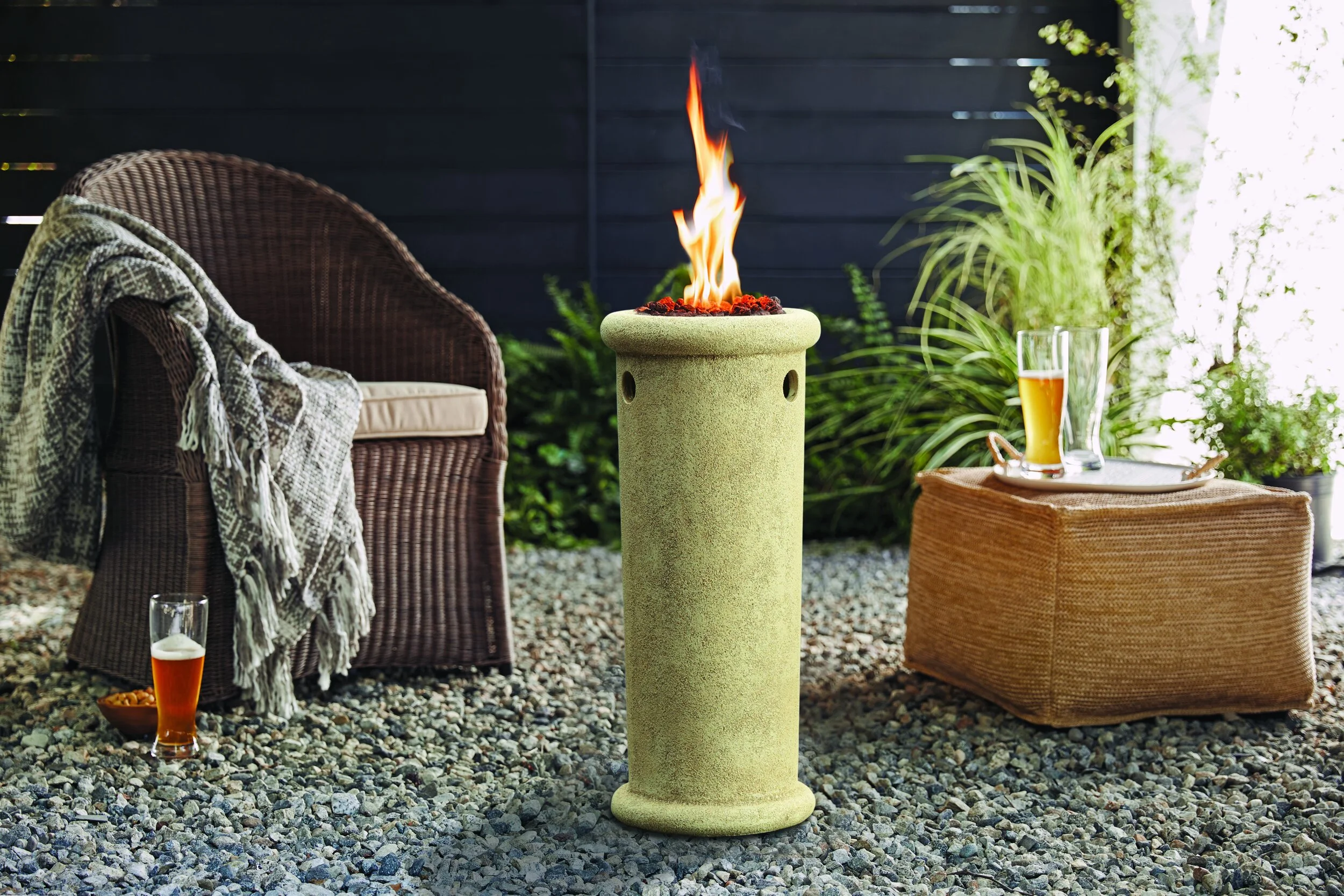C-001229-01-047_009-10-8048_Classic RoundStoneLPSmallFireColumn_THR_Crop1.jpg