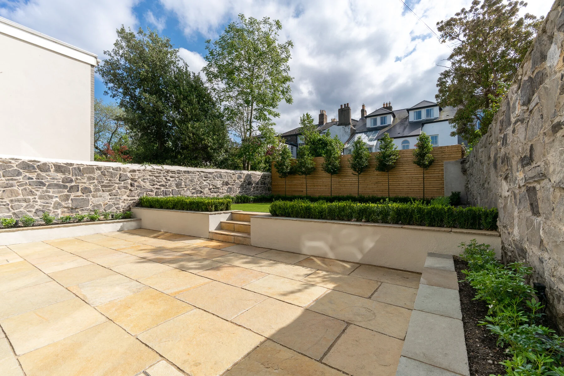 39 - 25 Wellington Lane -_DSC0557-HDR 2.jpg