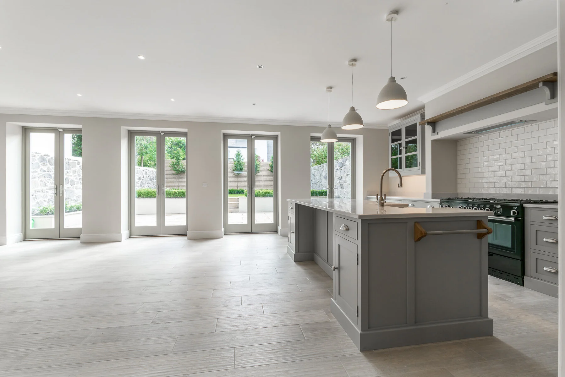 10 - 25 Wellington Lane -_DSC0372-Edit 2.jpg