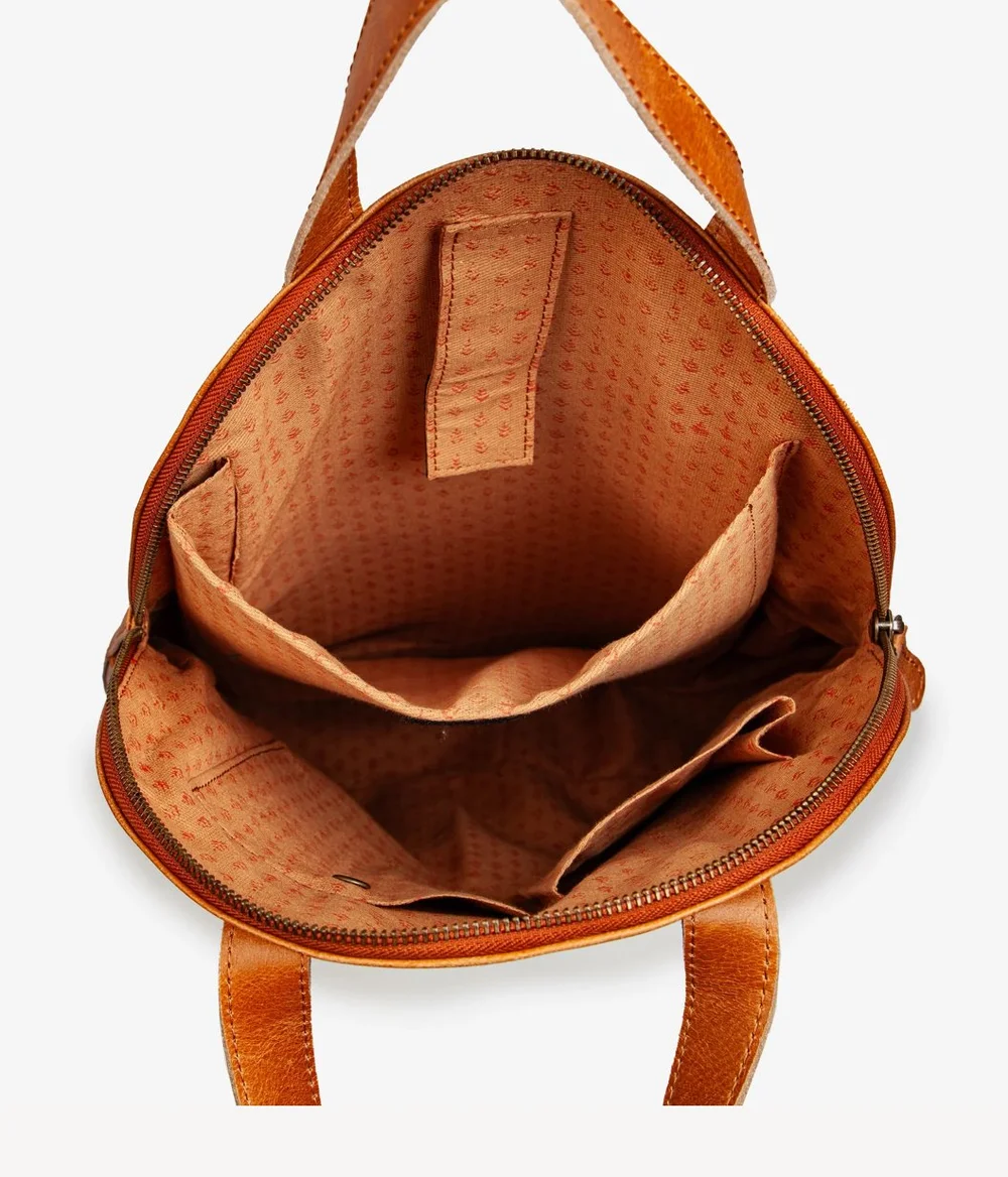 JOYN Leather Backpack — One Heart Global display picture 3