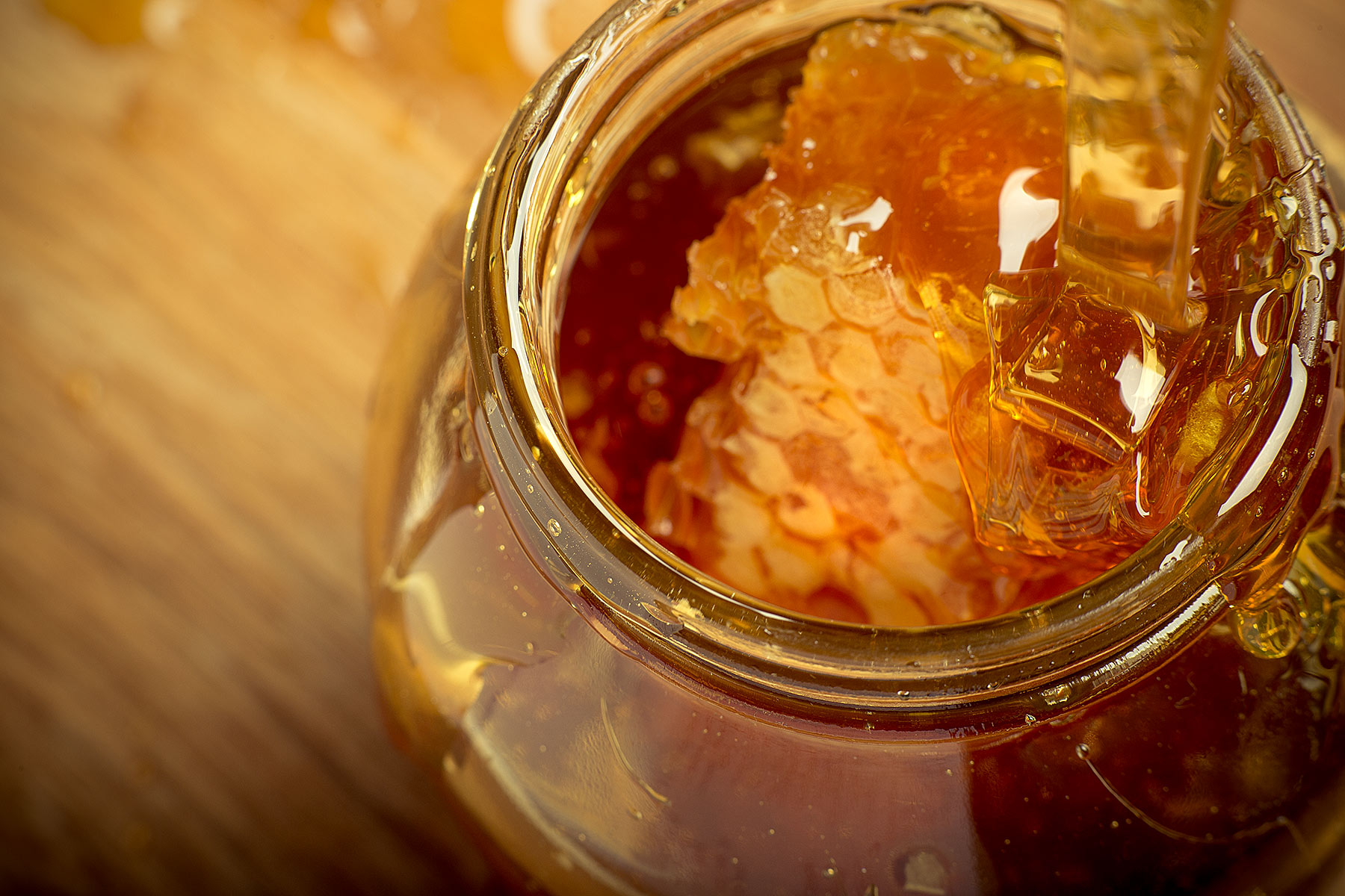 CHROMA Honey Comb 1.jpg