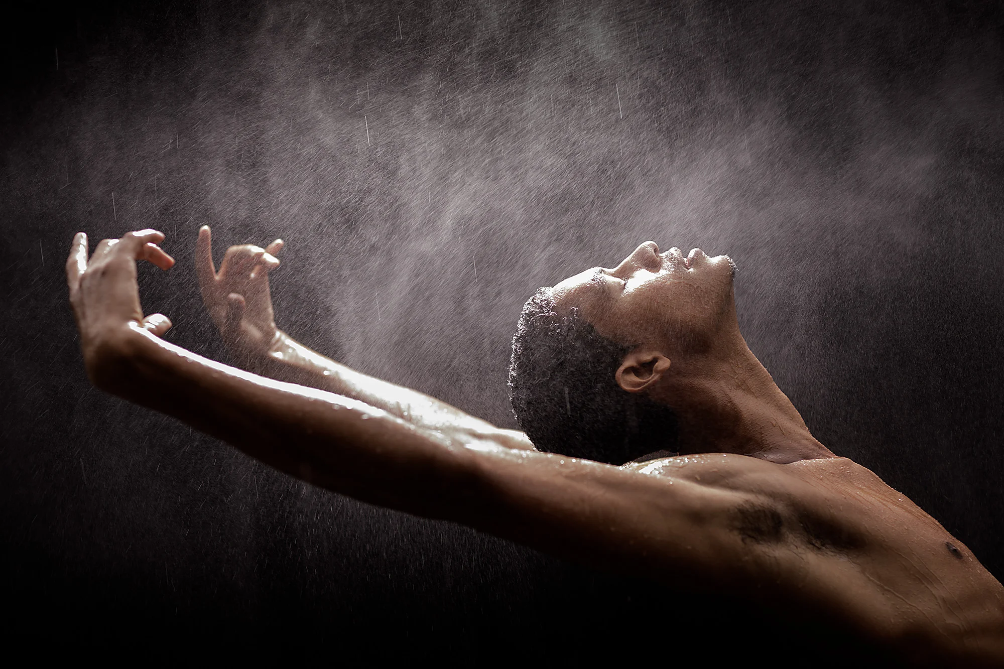 CHROMA 170814 84086.jpg