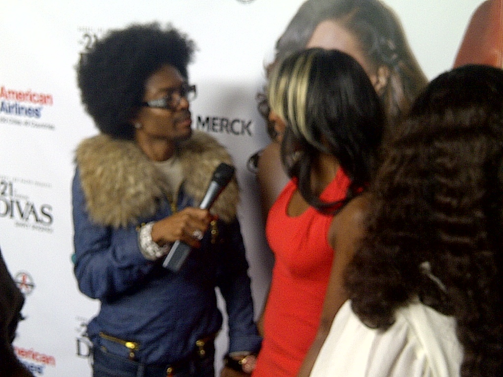"Divas Simply Singing" Red Carpet