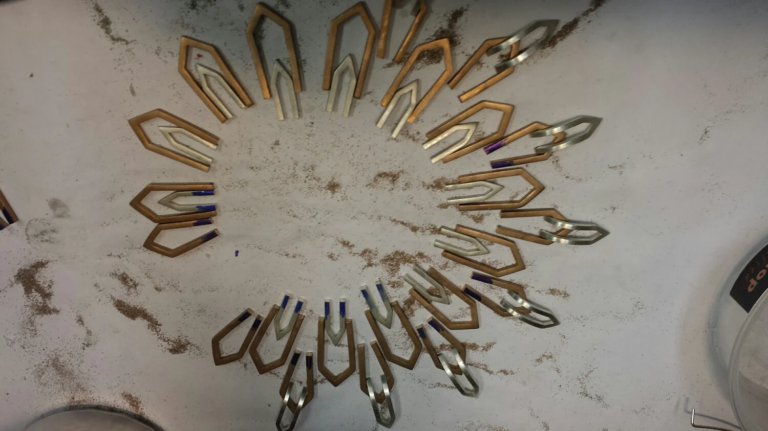 a very in progress photo. Hopefully this will be done by Friday and I can move on!