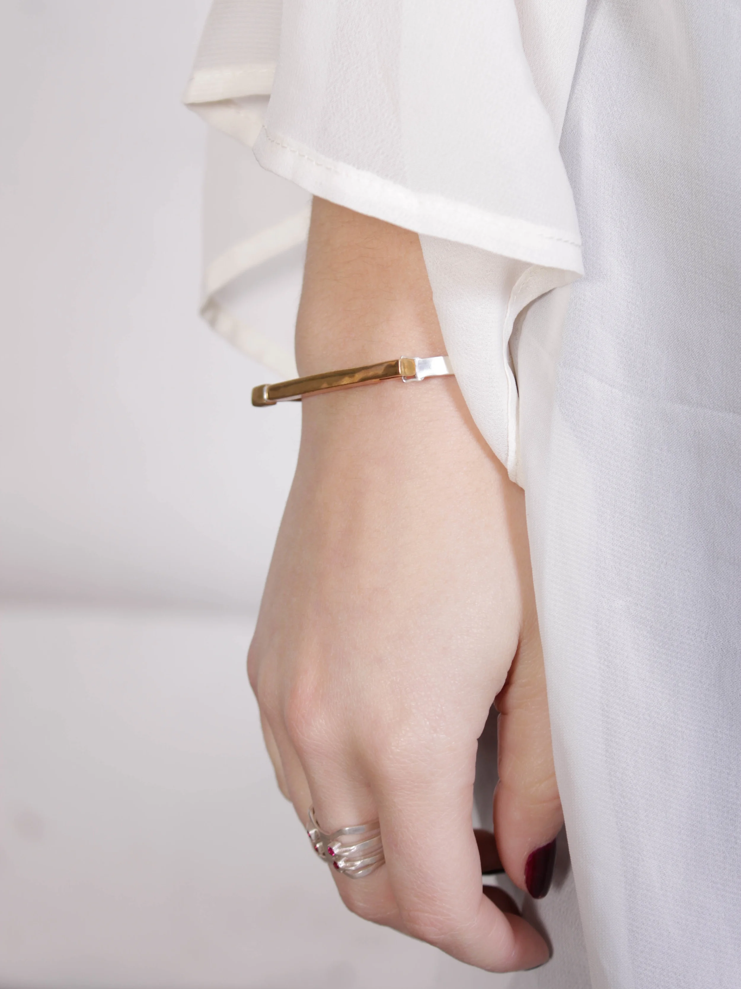 Flat bar Bracelet + Intlocking ring