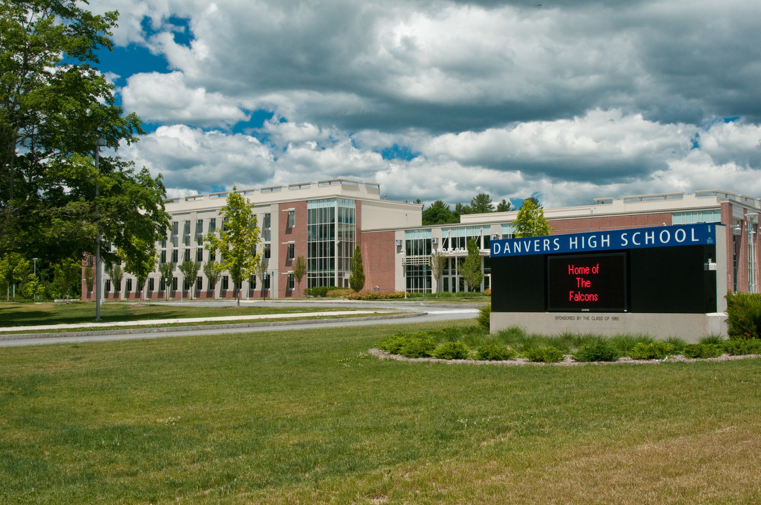 Danvers HS-14-6-25-1153.jpg