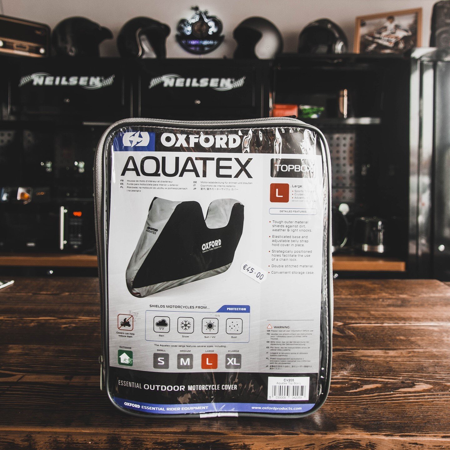 Is your poor bike getting battered in this weather?⁠
We have a variety of Motorcycle Covers that will see you right. ⁠
⁠
This one is the Oxford Aquatex Top Box⁠
Only &euro;40⁠
⁠
 - Aquatex Waterproof Cover⁠
 - Double-stitched nylon for strength and d