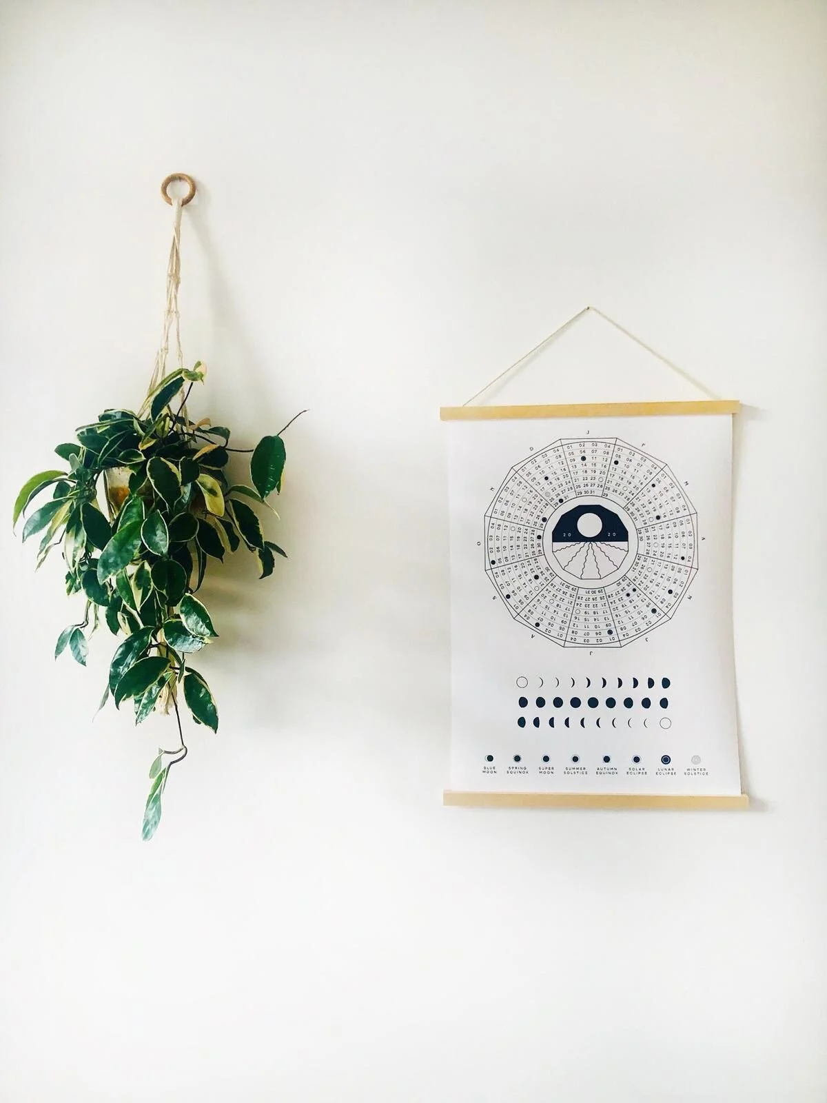 Moon_calendar_ngng.jpg