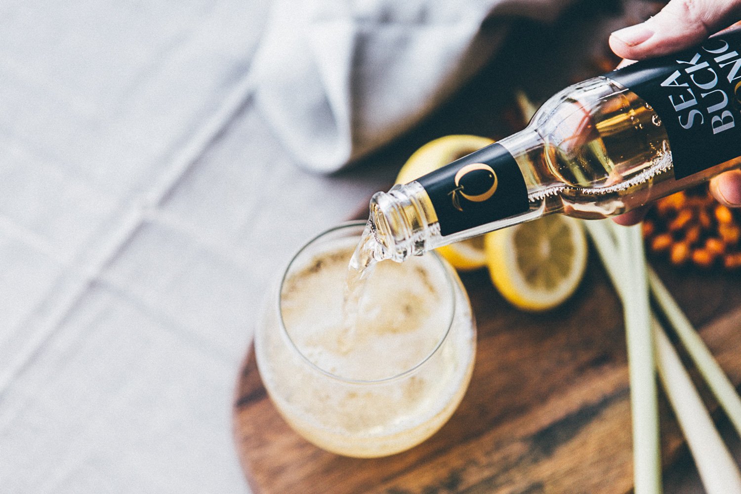 Seabuck Tonic
Brand Identity + Bottle Design