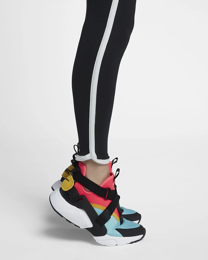 air-huarache-city-womens-shoe-1qTbM1PK-2.jpeg