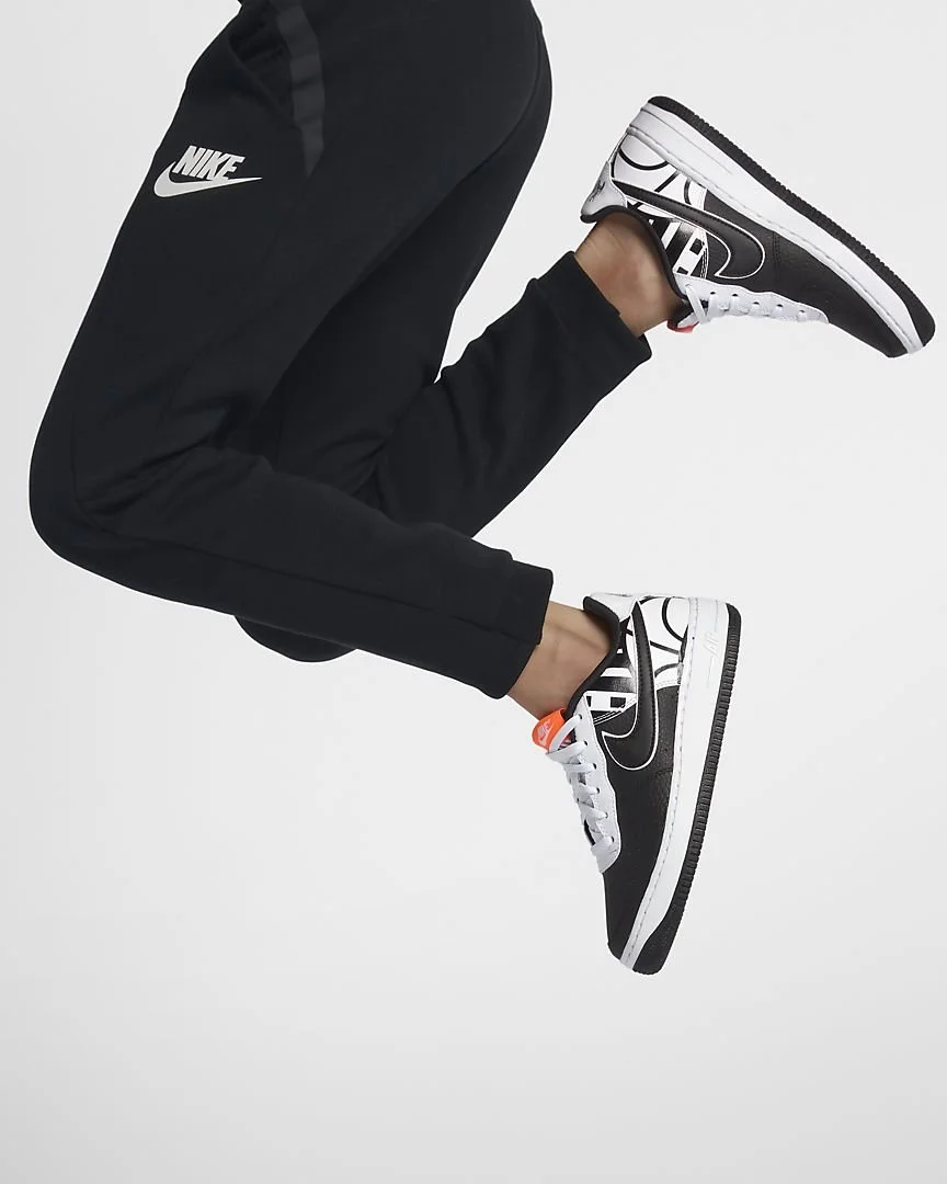 air-force-1-lv8-big-kids-shoe-2KT2jrVX-2.jpeg