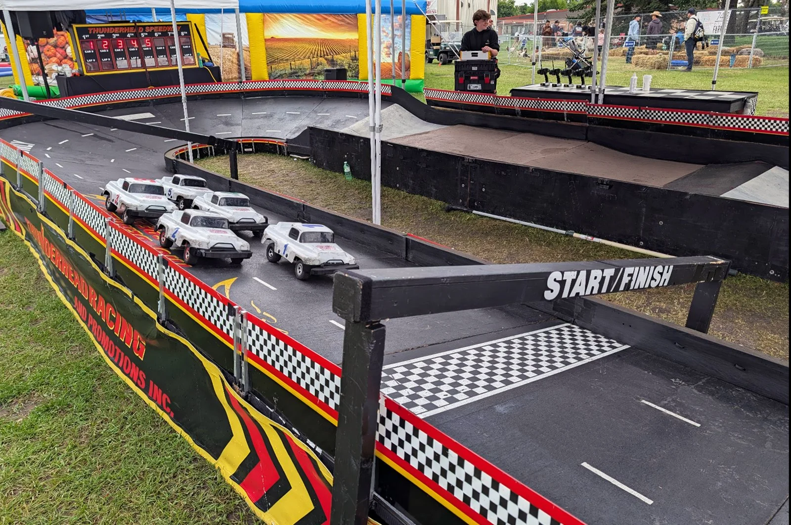 Strath Rumble Jump Truck Grid T X large Image.jpg