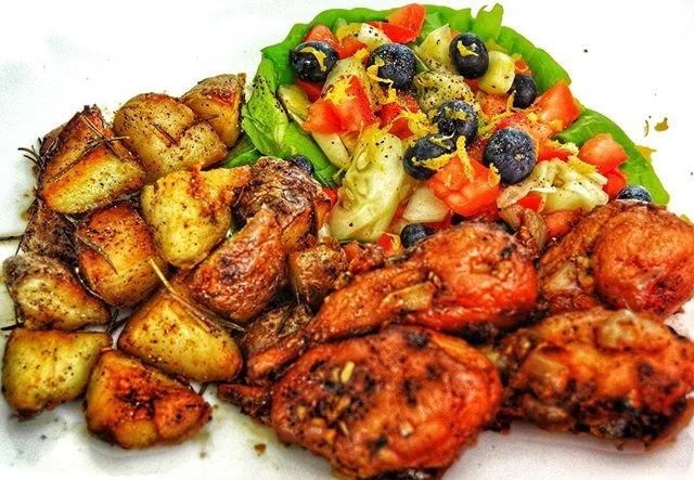 Savory Seitan Drumettes🍗 with Roasted Rosemary New Potatoes 🥔 and Blueberry Butter Lettuce Salad 🥗! A delicious dinner option to include in your meal package! Contact info in bio👩🏾🍳 #vegan #plantbased #seitan #whatveganseat #vegansofig #veganlosangeles #kembaskitchen #seasonal #rosemary #salad #losangeles #socal #veganchef