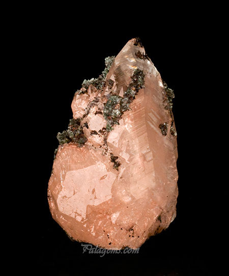 Calcite with copper inclusions from the Keweenaw Peninsula, Copper District, Michigan, 3.5 x 2.5 x 2 in. Price available upon request. (Photo: Jason Stephenson)