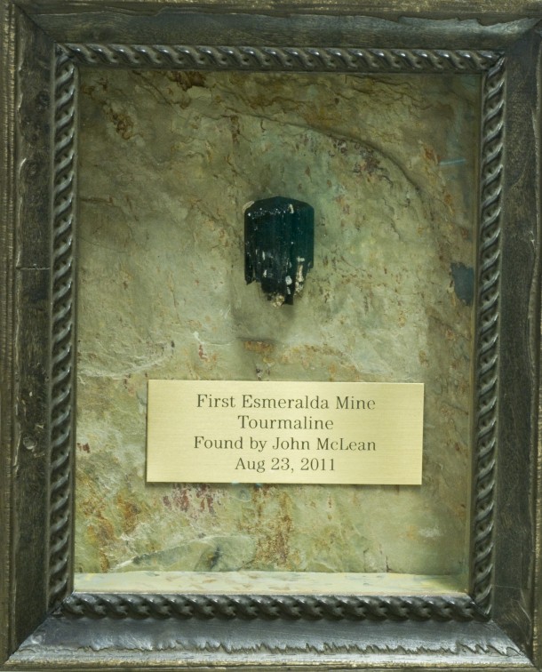 For another image of the specimen, see On the Road to the Esmeralda Mine .