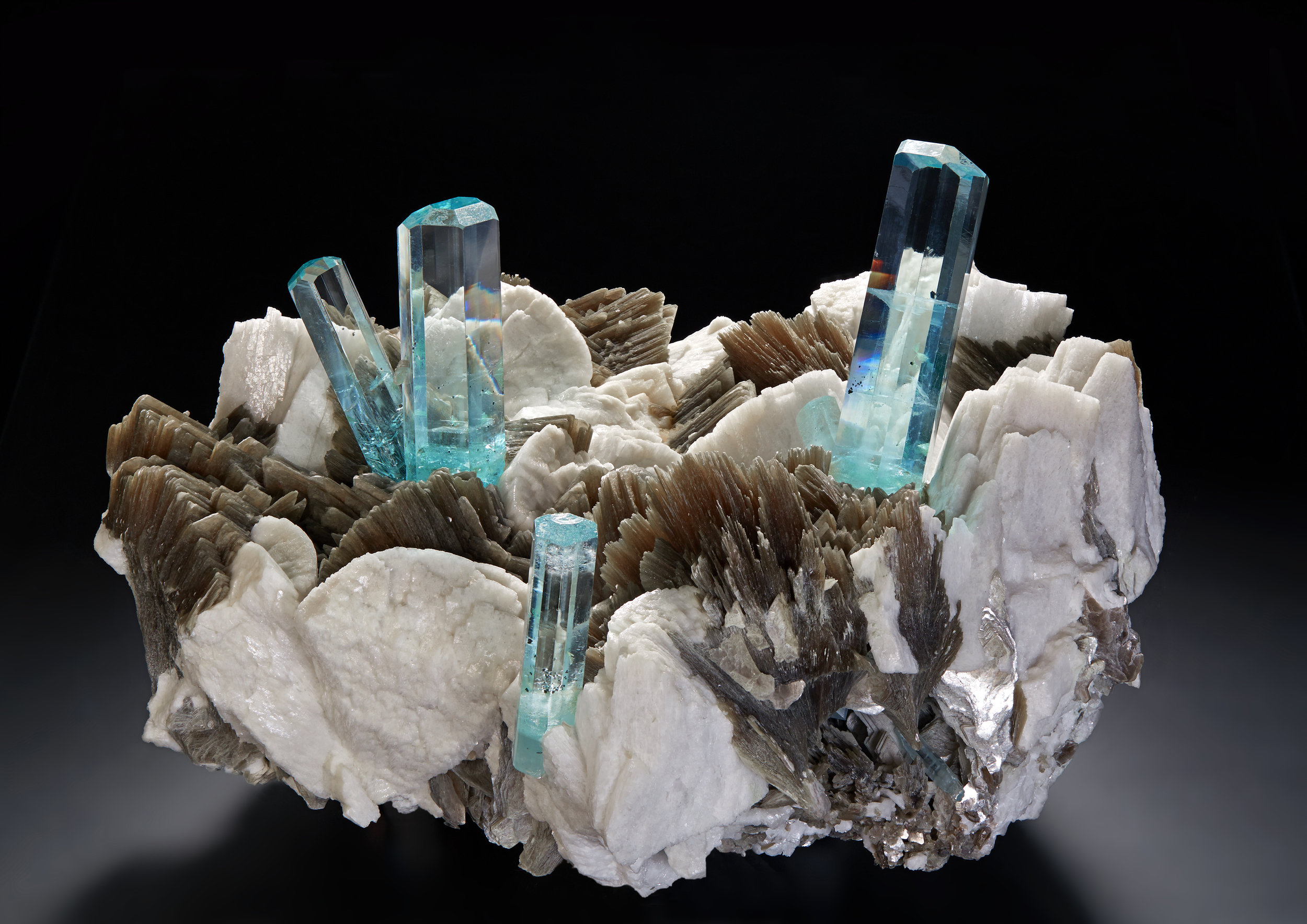 "Crown of Shengus." Aquamarine on feldspar and muscovite, Haramosh Mountains, Skardu District, Baltistan, Gilgit-Baltistan (Northern Areas), Pakistan, 27 cm. (Photo: Malte Sickinger, courtesy Munich Show)