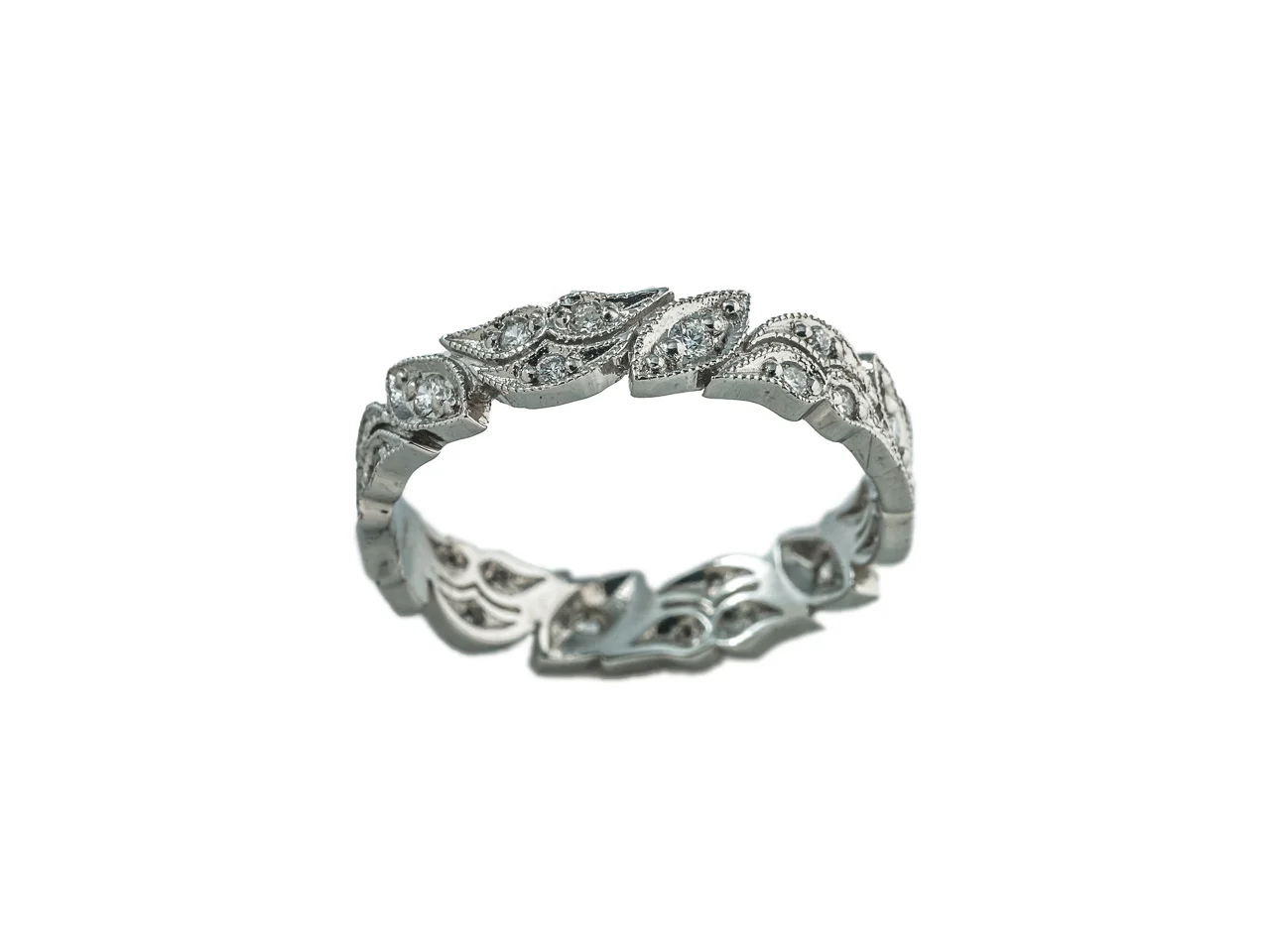 Platinum-Assorted-Shape-with-Diamonds-Wedding-Band.jpg