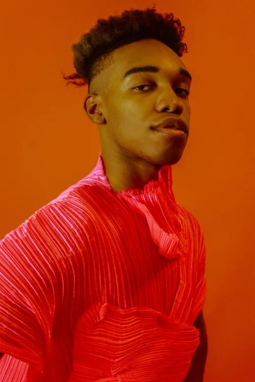Ziggy Mack-Johnson: Fashion Enthusiast and Influencer