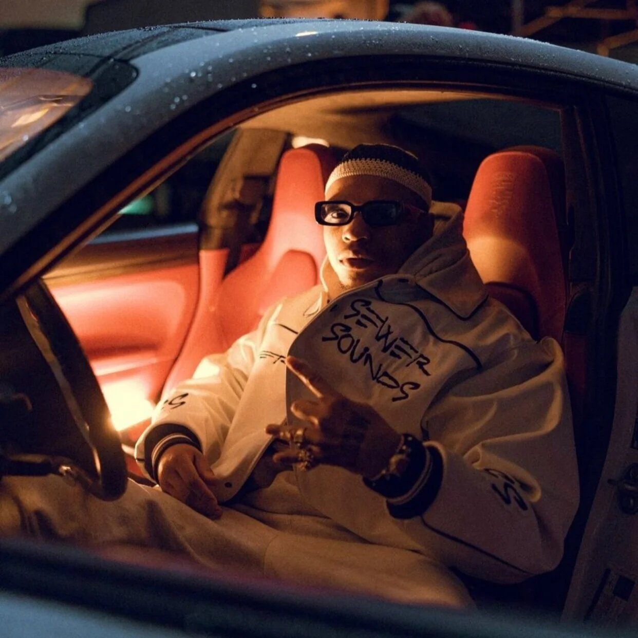 Bona fide Harlem baby and hip-hop trailblazer 27Delly has been fly since birth