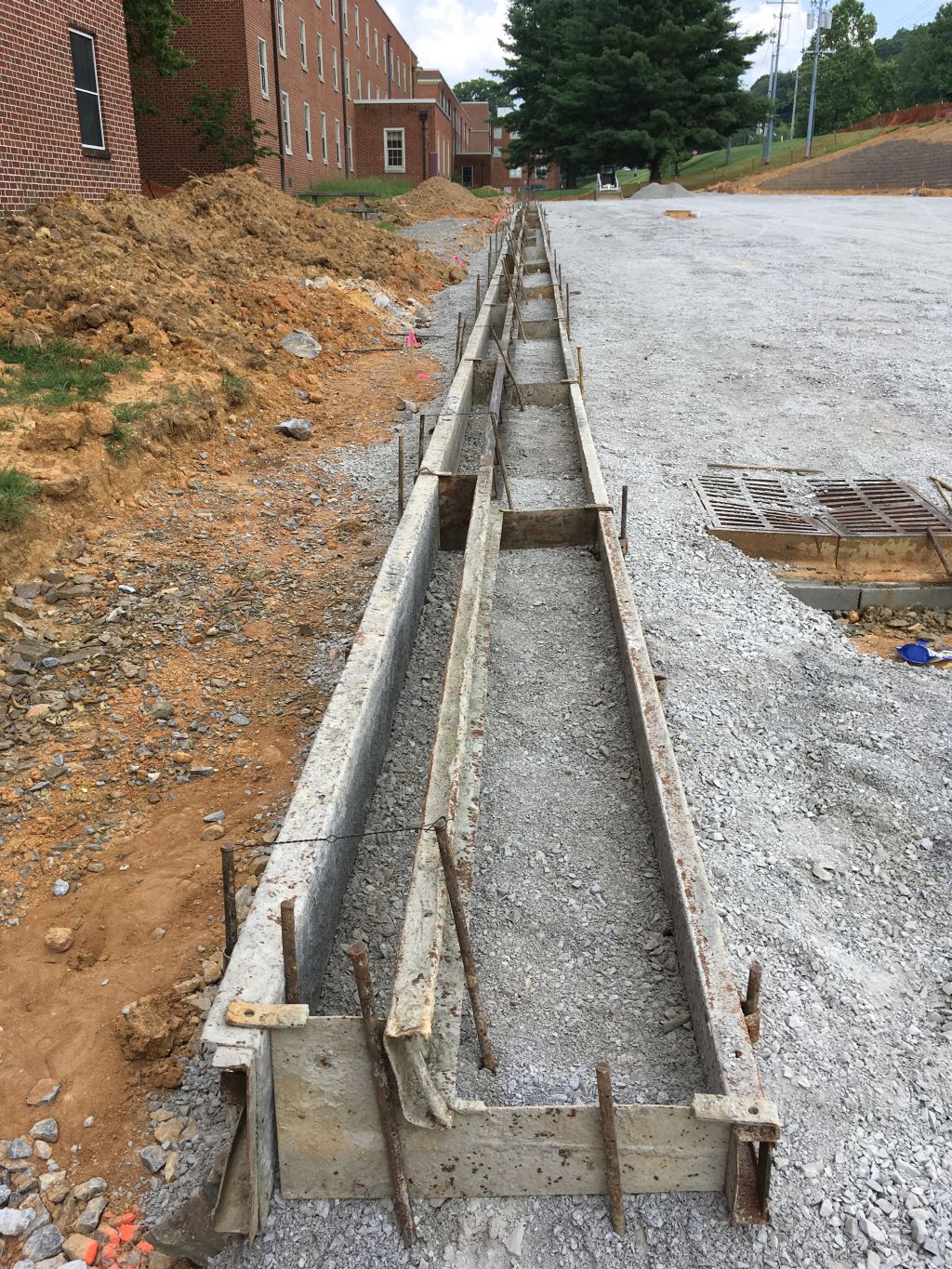 Curb and gutter formwork 1.jpg