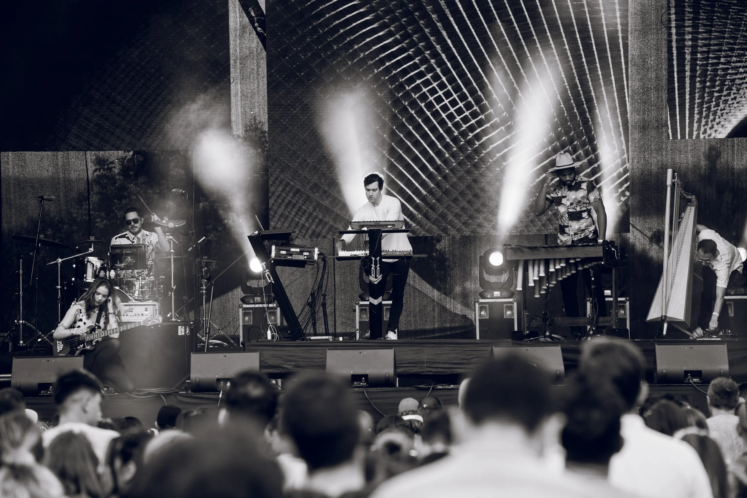 Cbaez_Juliovictoria_boomboom_013.jpg