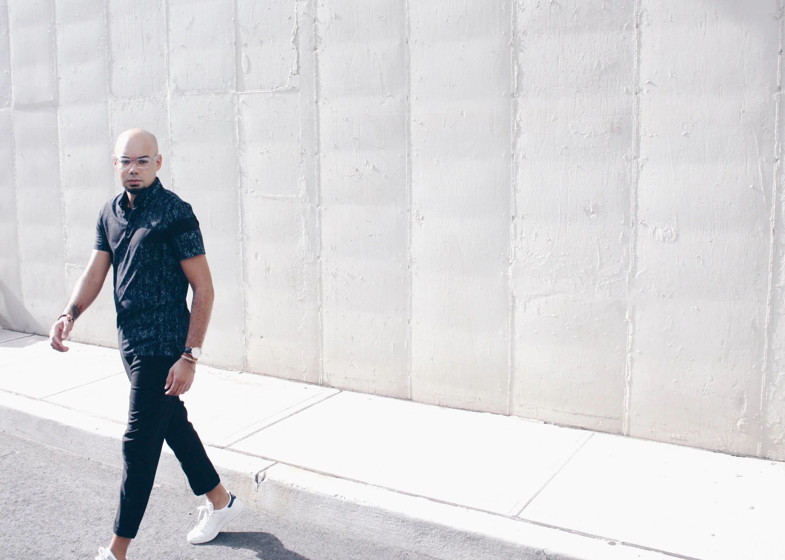 sam-c-perry-digi-knit-polo-black-trouser-pant-walk.jpg