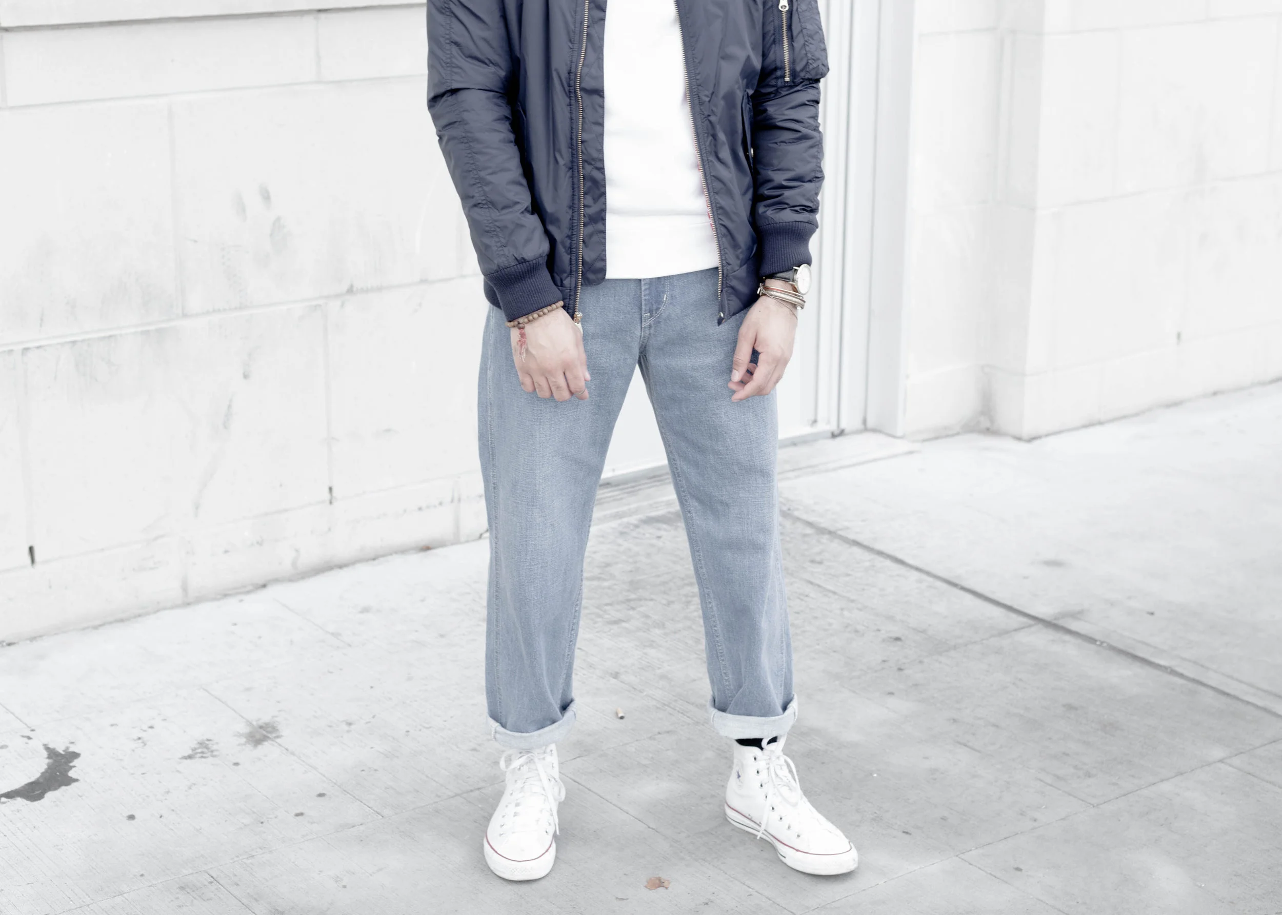 sam-c-perry-short-sleeve-sweatshirt-oversized-relaxed-denim-denim-uniqlo-u-bottom.jpg