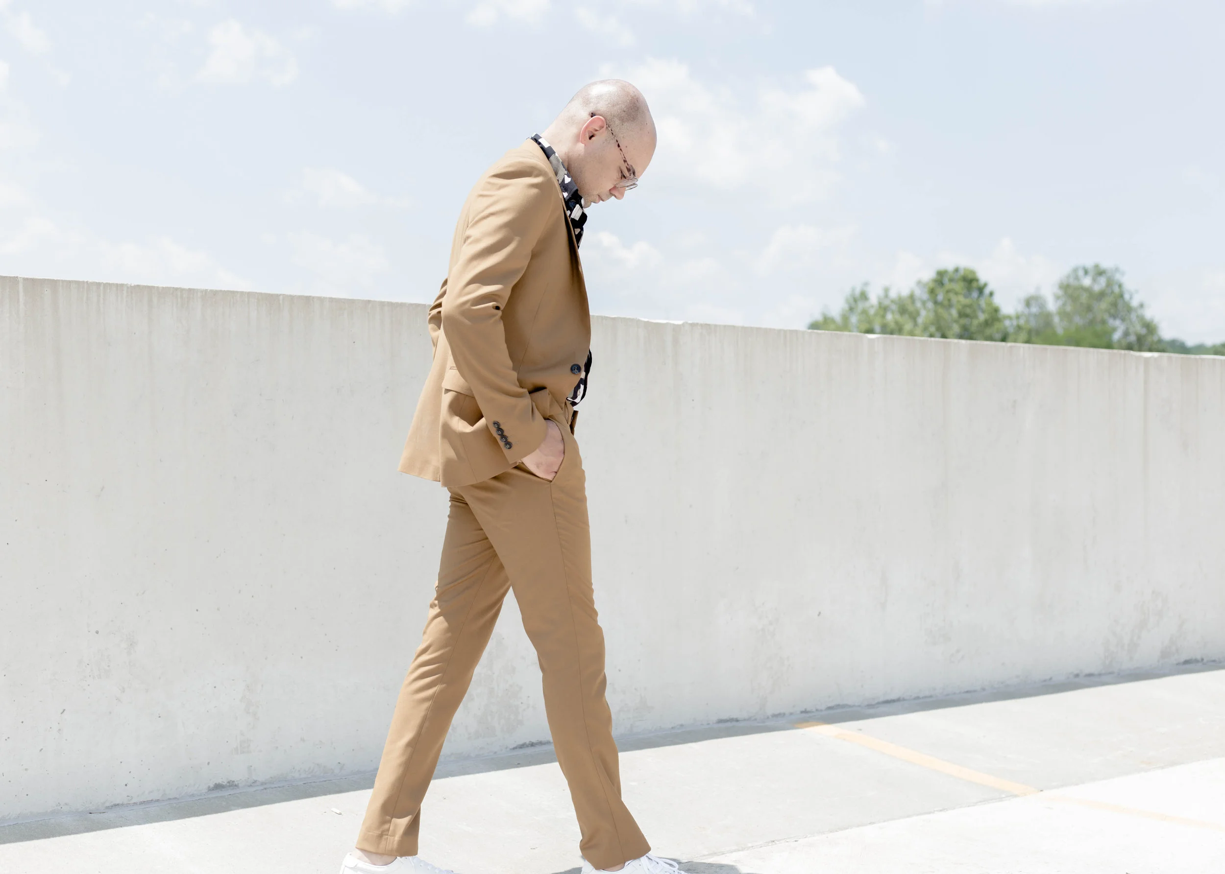 top-man-camel-suit-torn-paper-print-ss-woven-walk.jpg