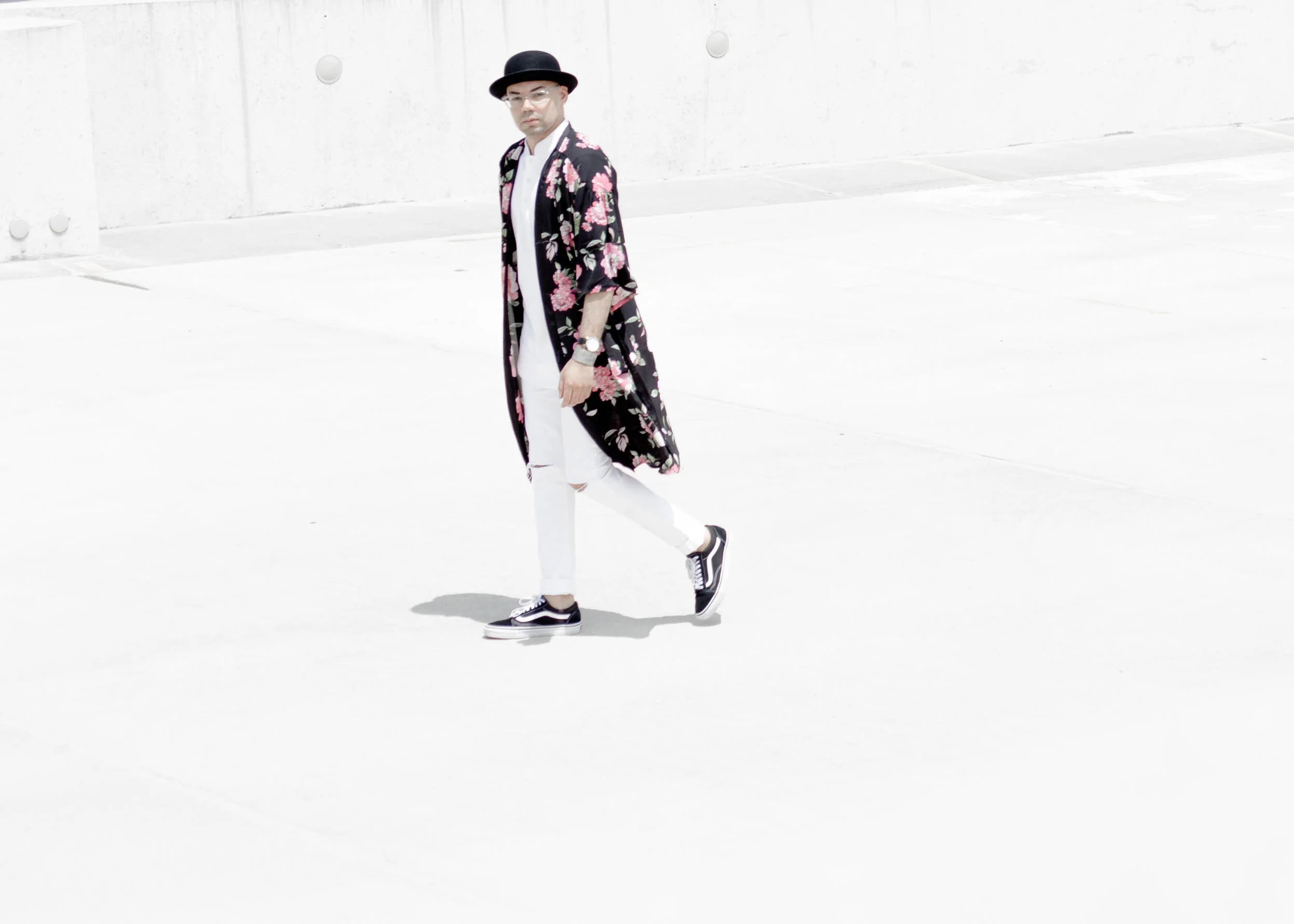 3-ways-to-wear-a-kimono-look-2-walk-far.jpg