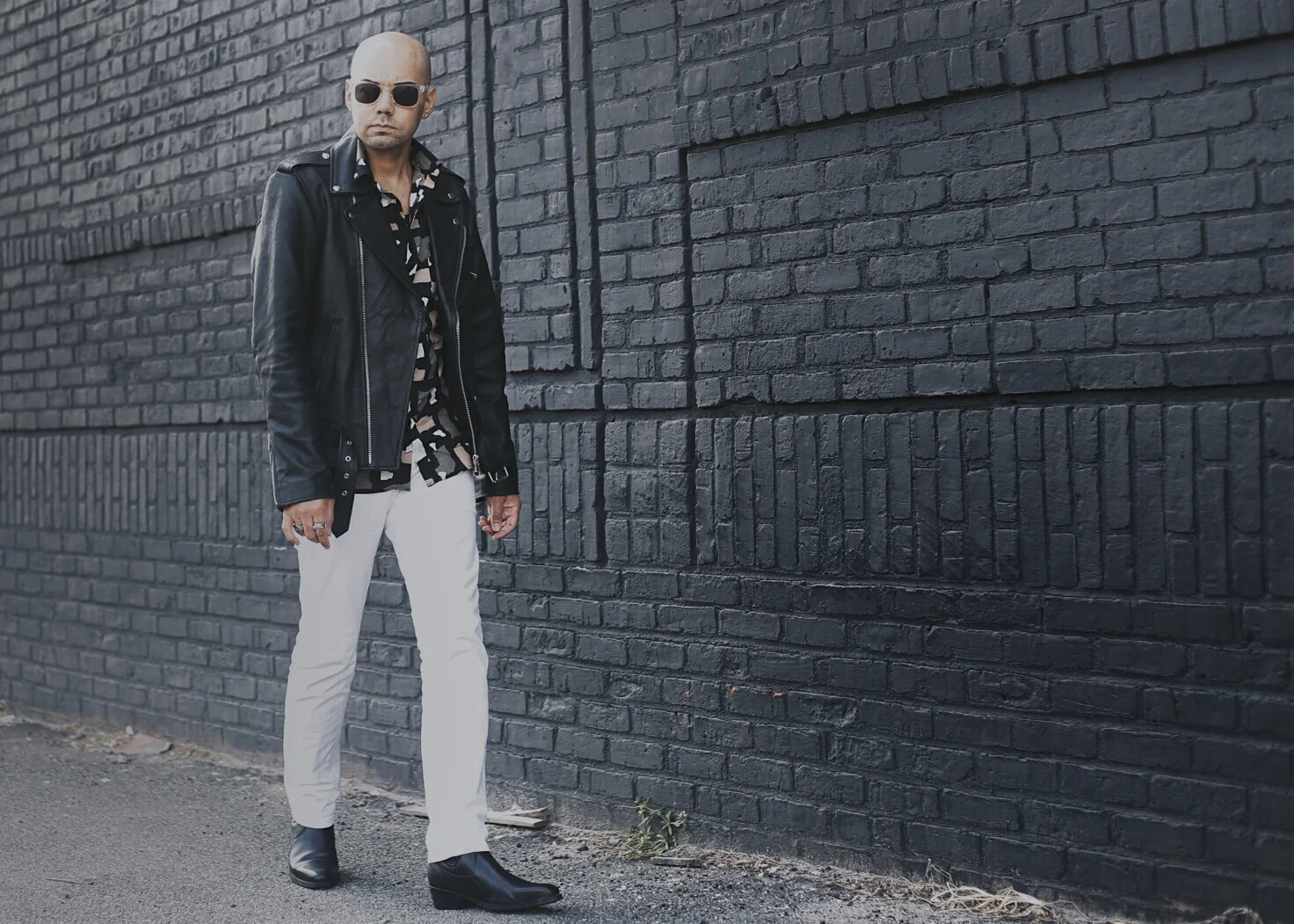 how-to-wear-white-pants-in-winter.jpg