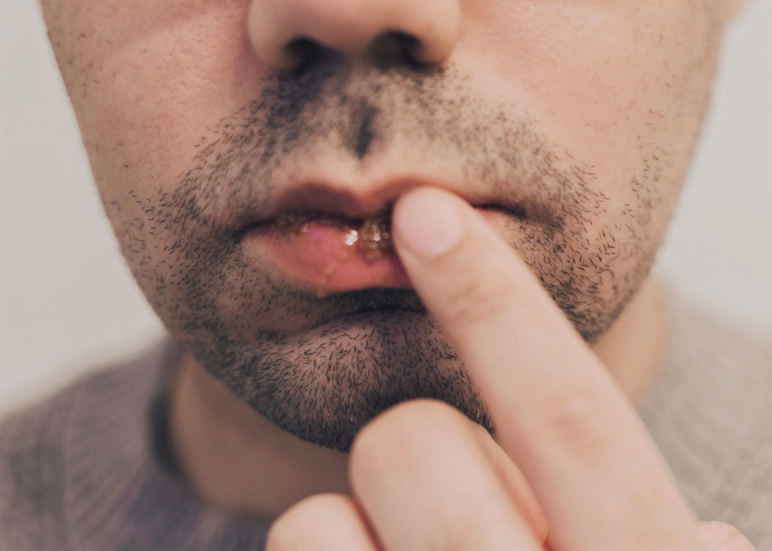 mens-lip-scrub.jpg