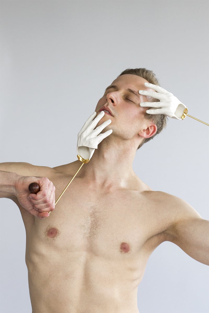 hands2.jpg