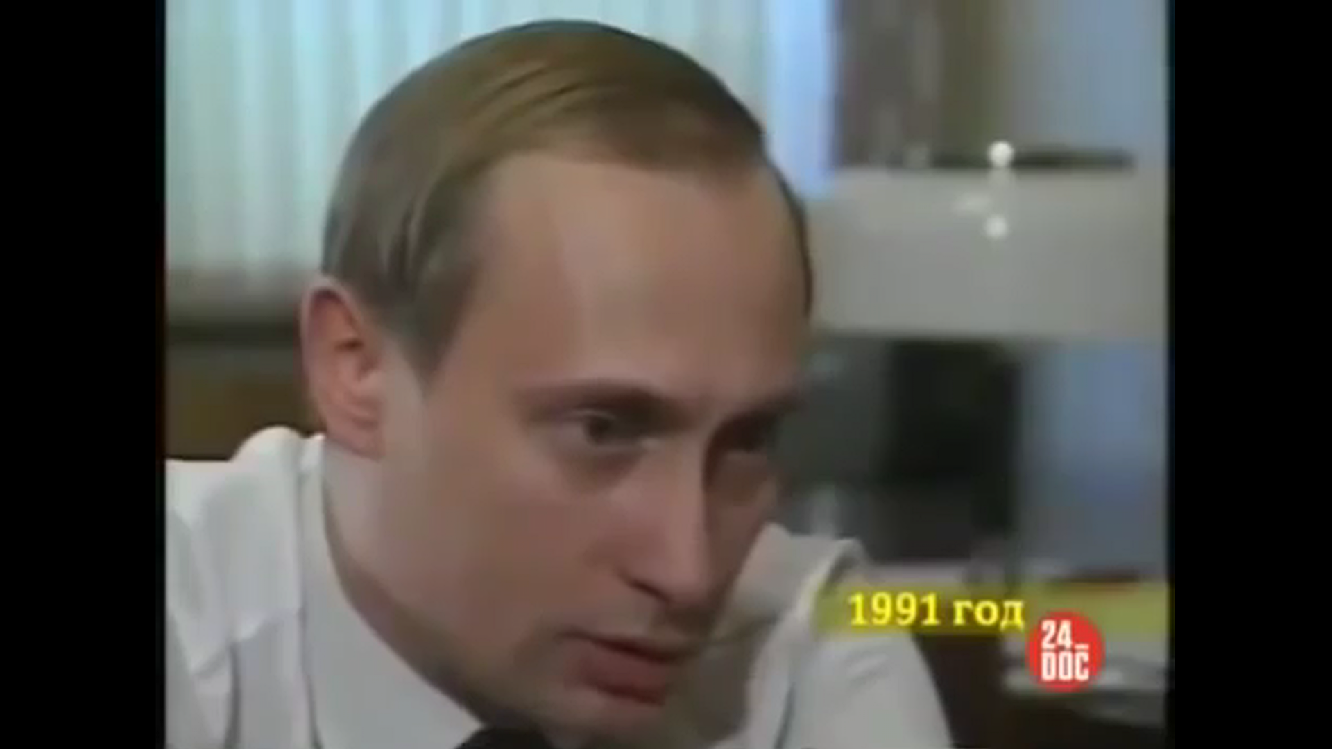 Putin 1991.png