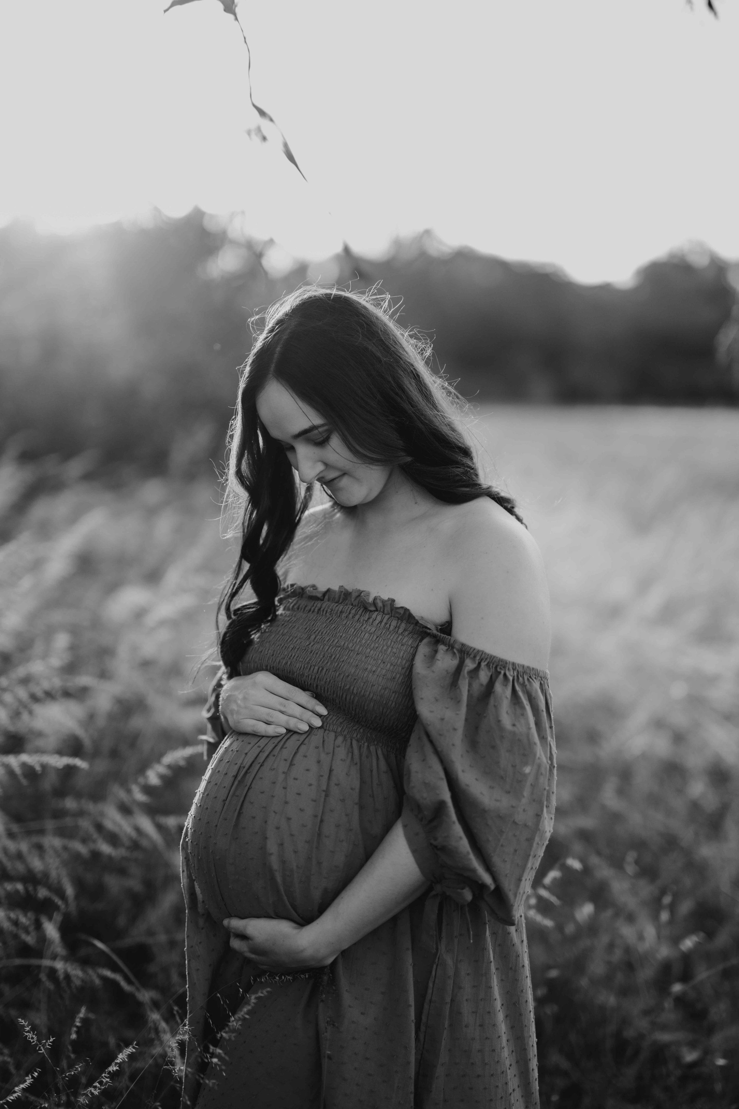Maternity session b&w perth maternity photographer amy  skinner-47.jpg