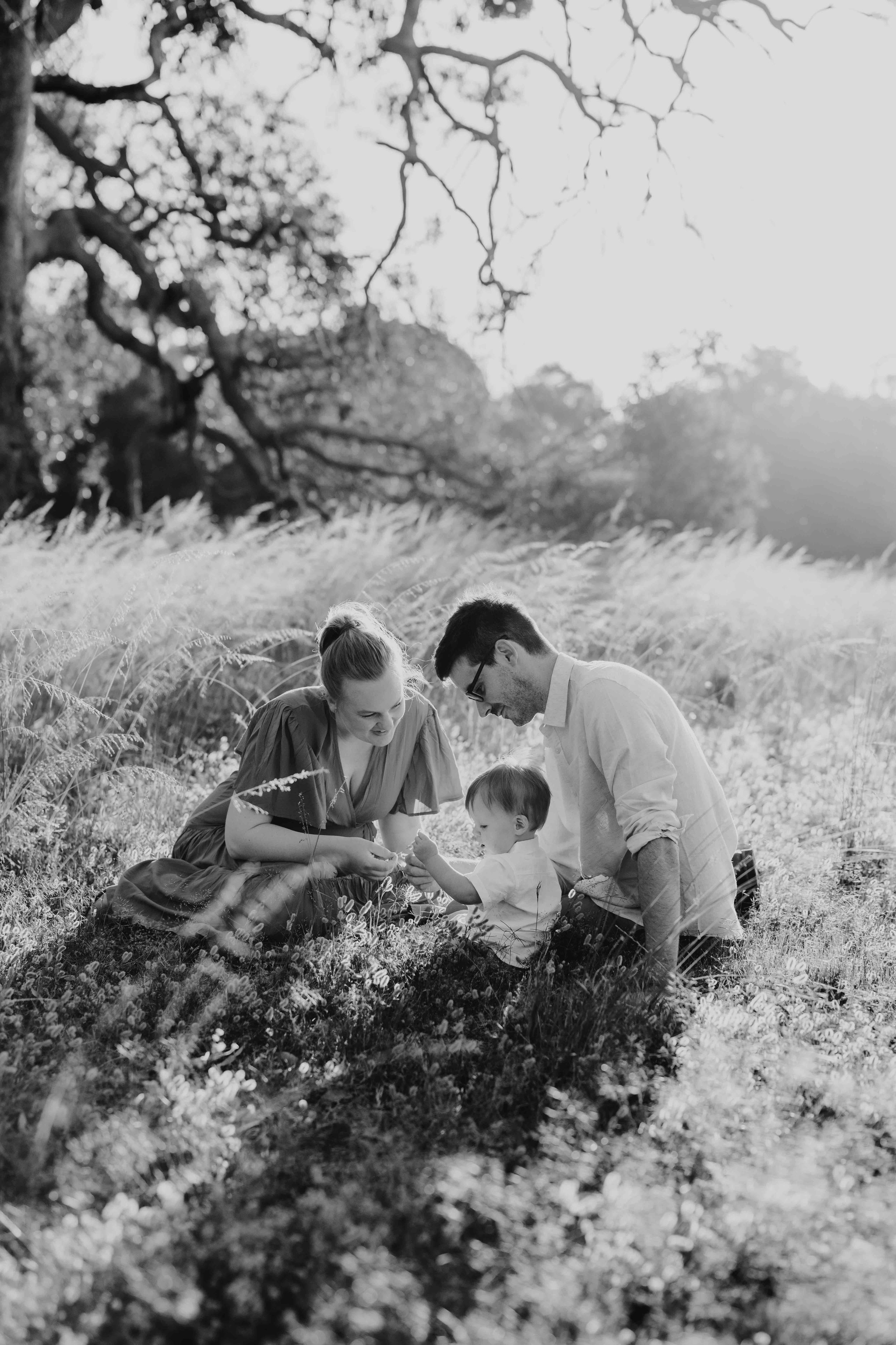 family photographer perth - ocean reef b&w-68.jpg